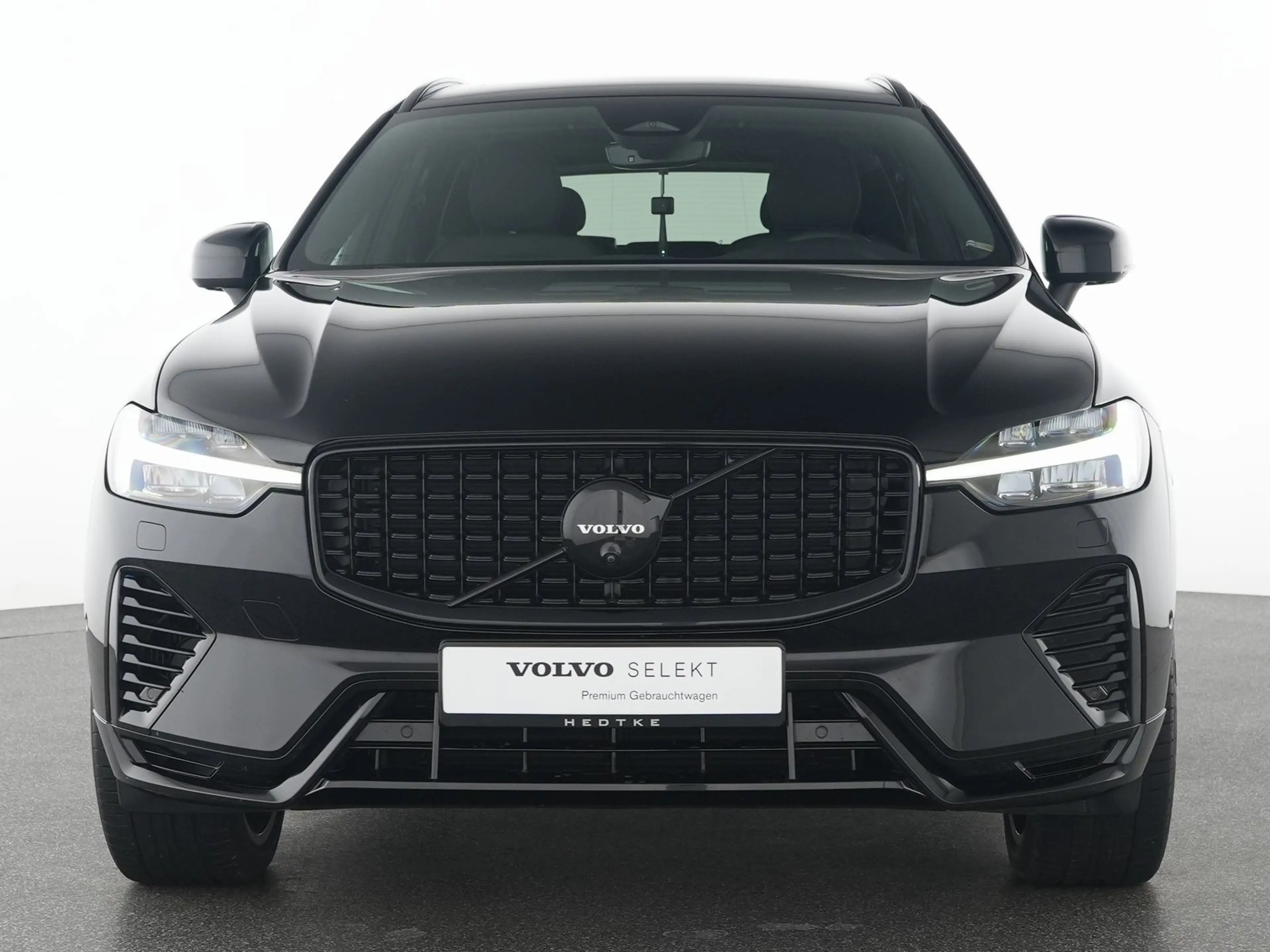 Volvo XC60 T8 AWD Plus Black Edition 360°KAMERA*ACC* — photo 15