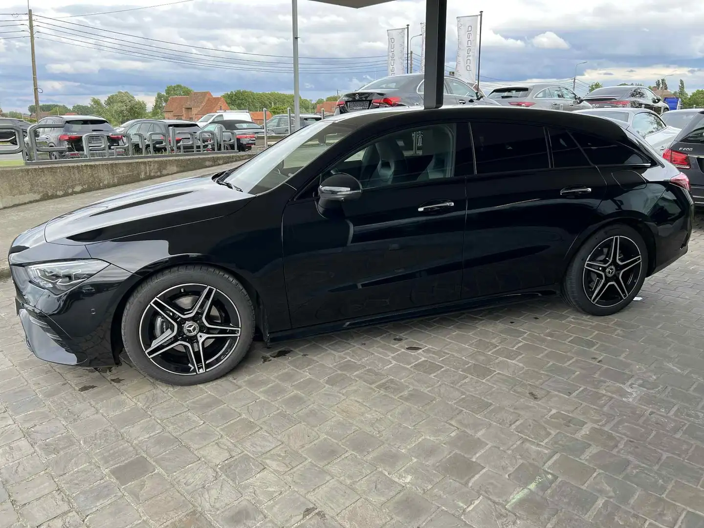 Mercedes-Benz CLA 180 Shooting Brake AMG 2024 nightpakket 360°camera Noir - 2