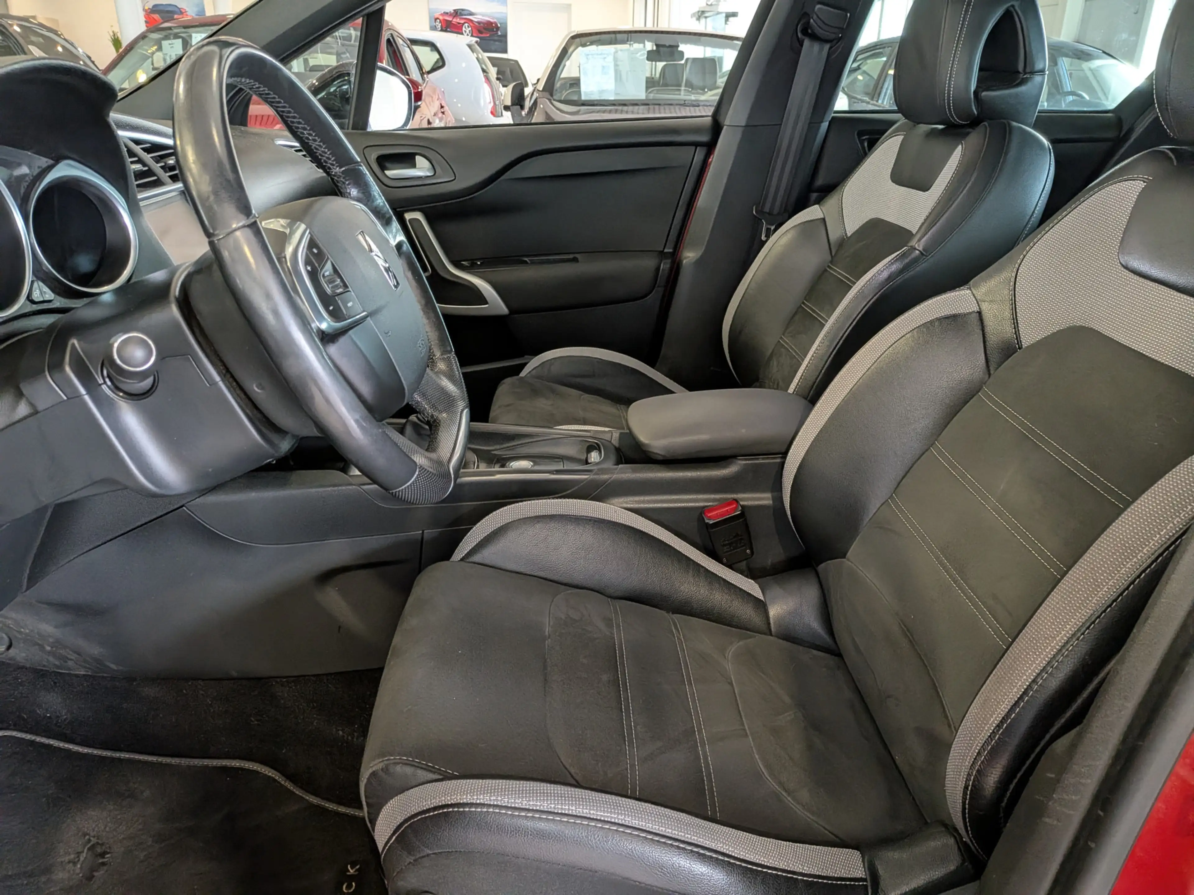 DS Automobiles DS 4 Crossback 1.2 PureTech Chic Airco, Cruise Control, Trekhaak, — photo 6