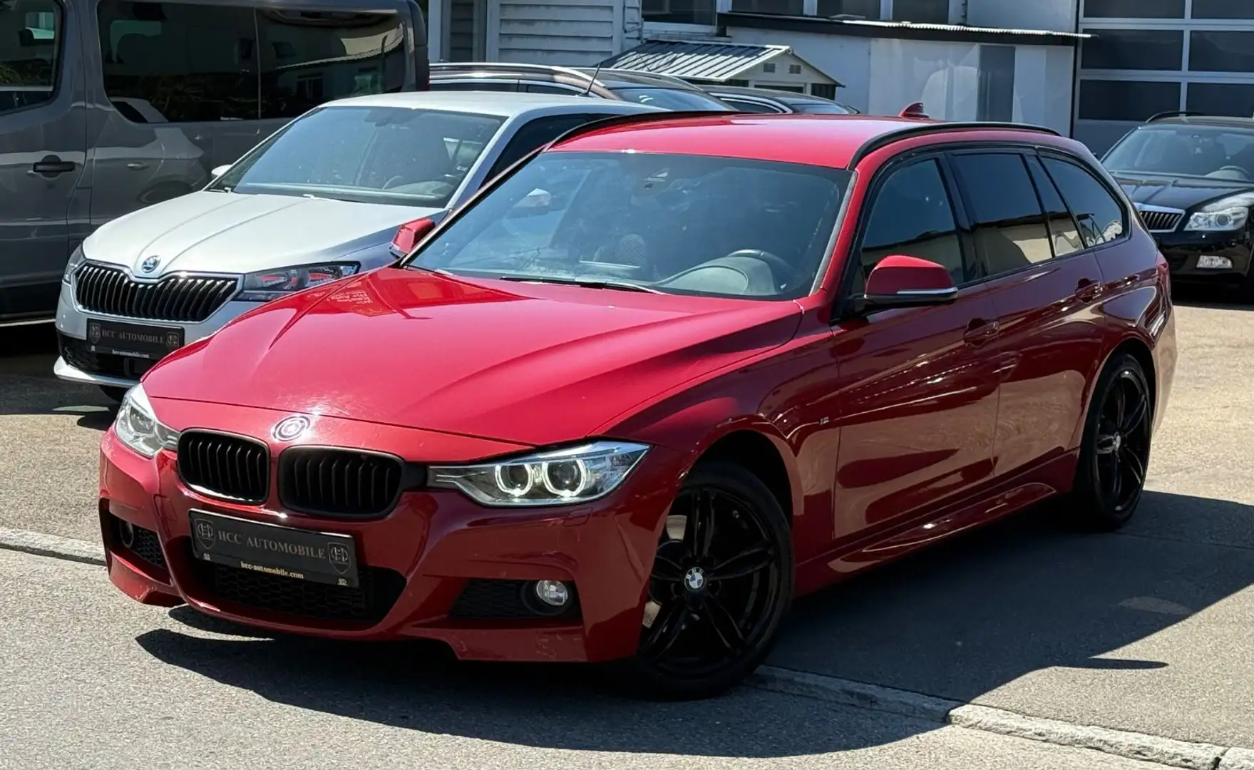 BMW 320 Baureihe 3 Touring 320 d xDrive-M PAKET-NAVI Rouge - 2