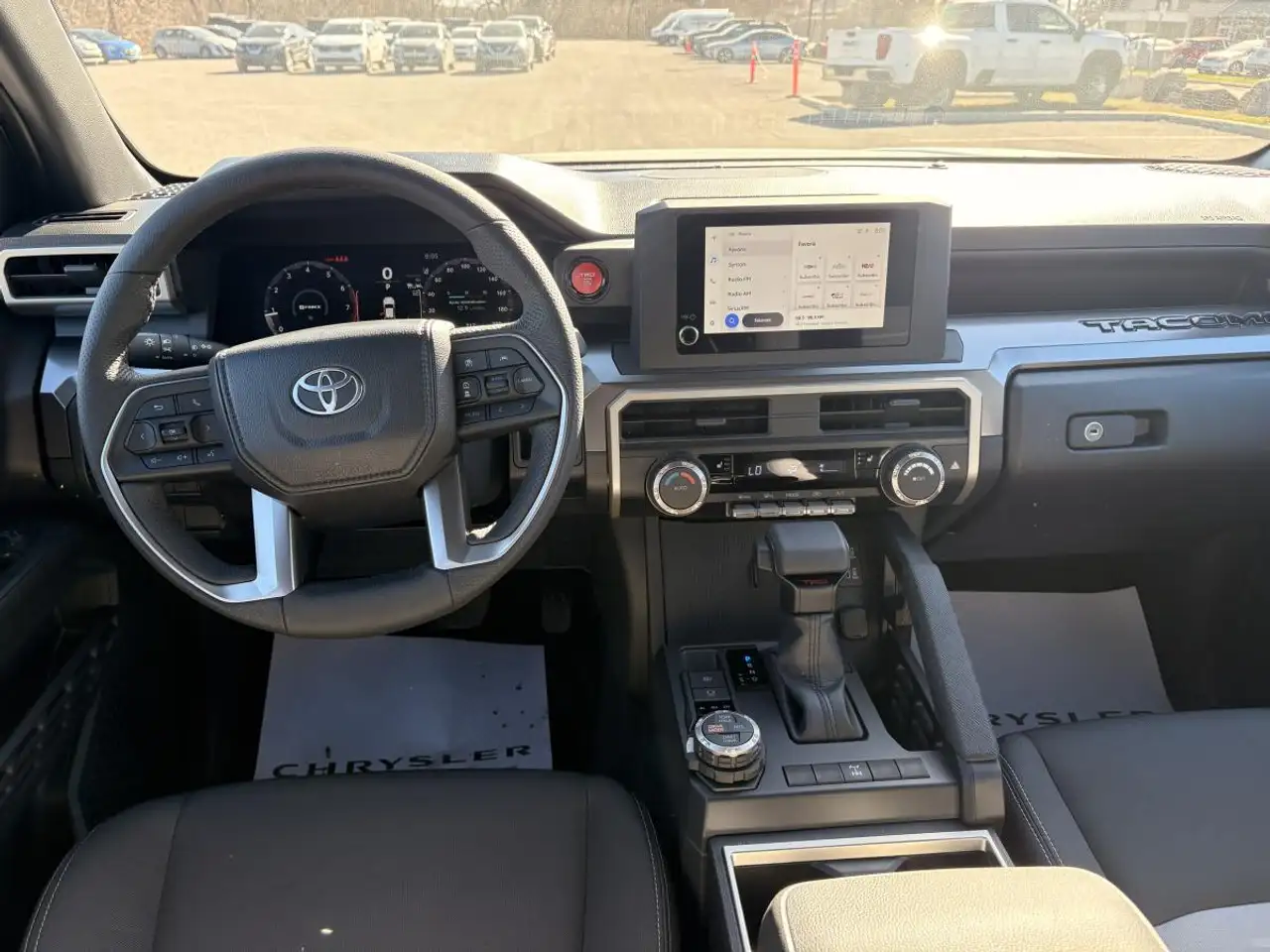 Toyota Tacoma снимка Toyota Tacoma