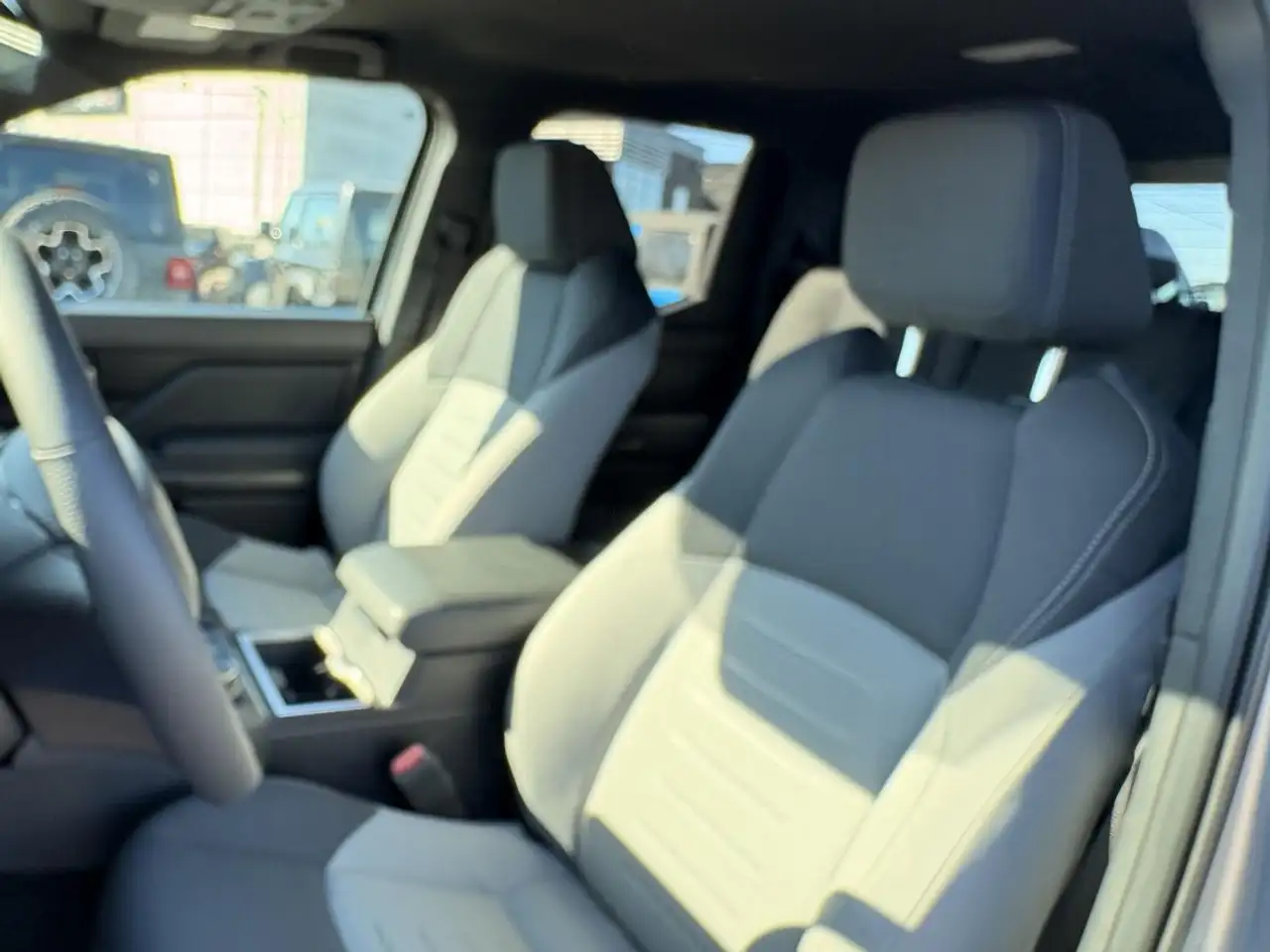 Toyota Tacoma снимка Toyota Tacoma