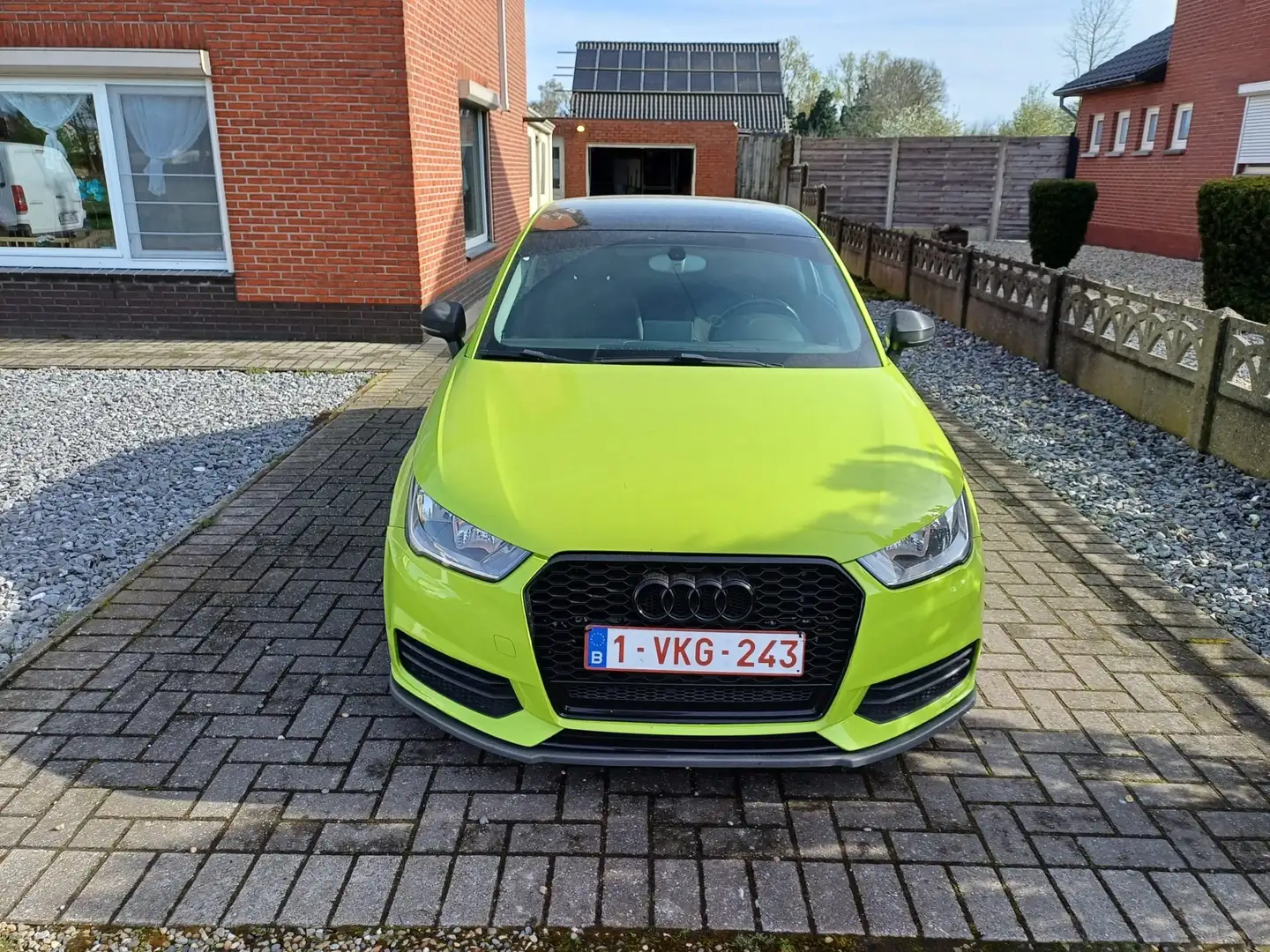 Audi A1 1.0 TFSI ultra Groen - 1