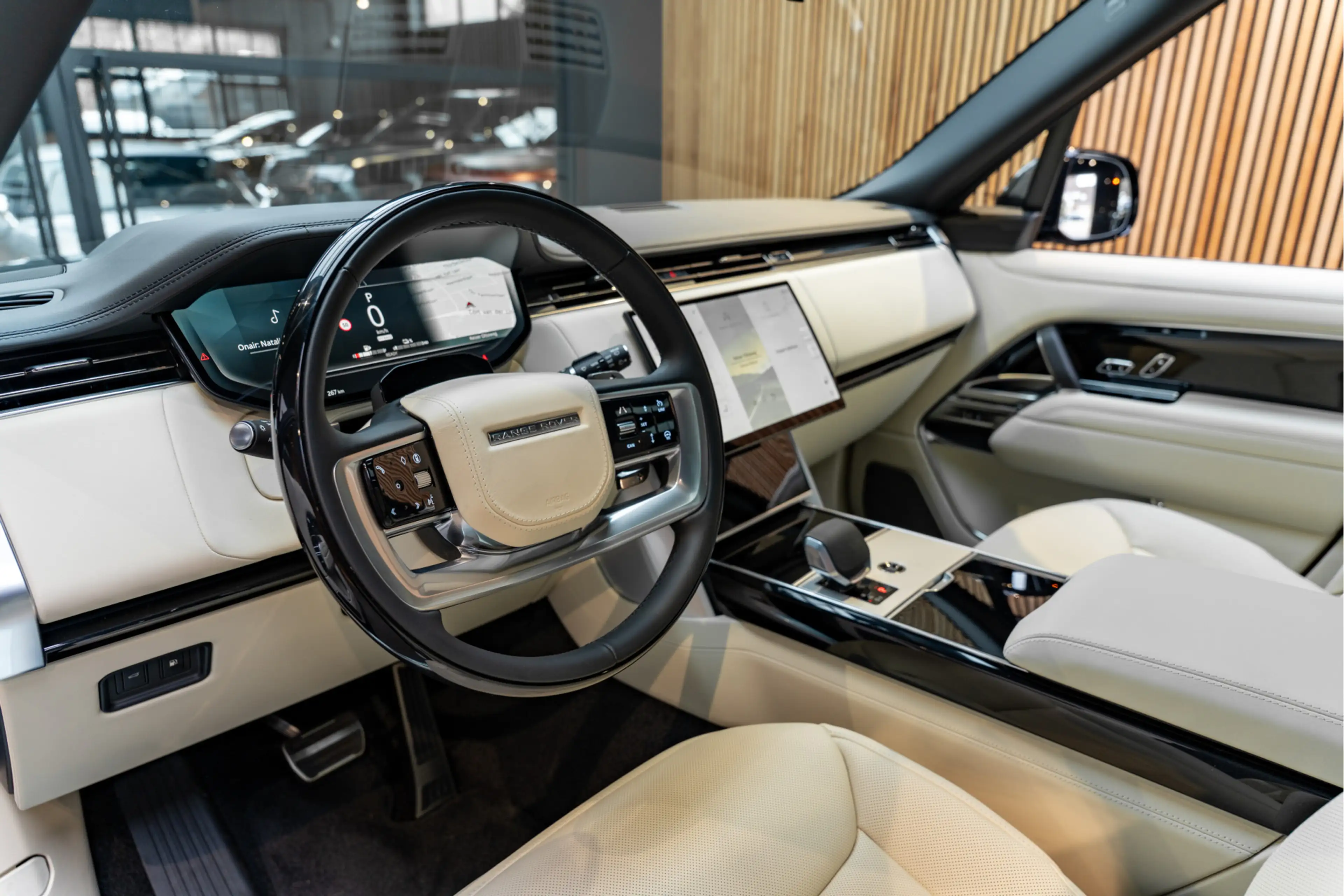 Land Rover Range Rover P550e Autobiography Koelbox Trekhaak Comfortseats — photo 6