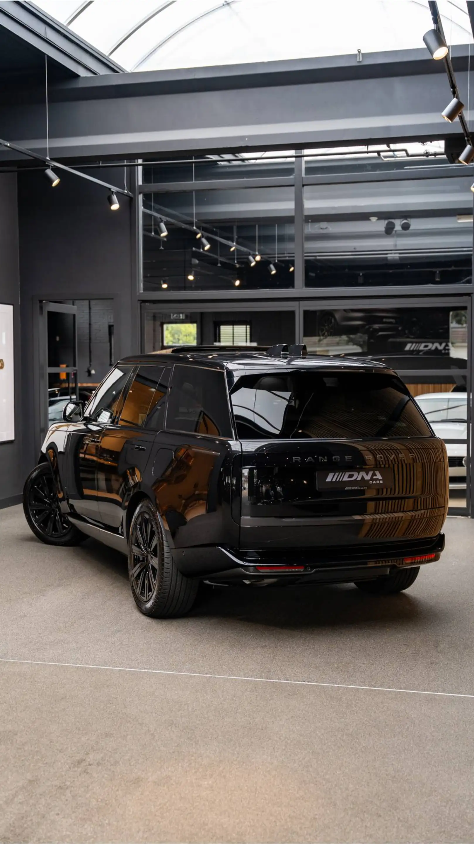 Land Rover Range Rover P550e Autobiography Koelbox Trekhaak Comfortseats — photo 24