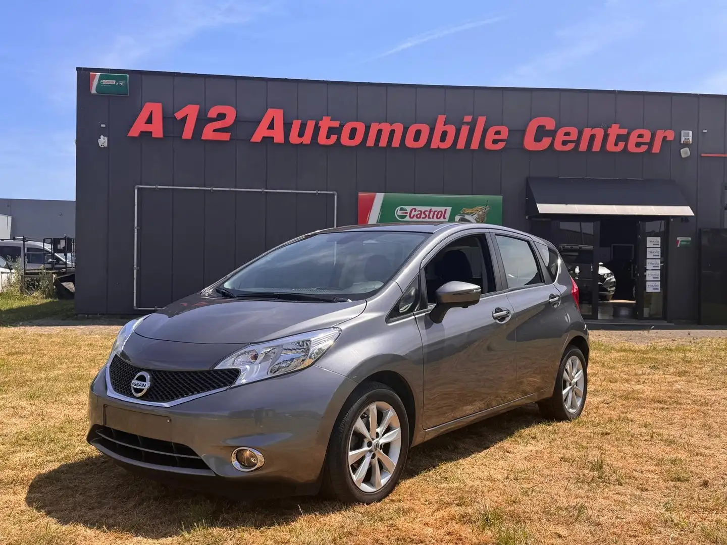 Nissan Note 1.2 DIG-S Acenta | Automaat | Camera | lage KM Beige - 1