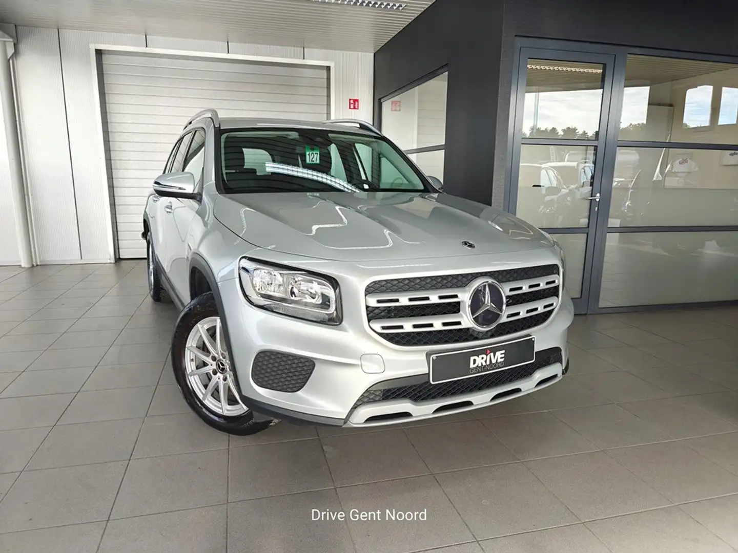Mercedes-Benz GLB 180 ESS Line DCT Grijs - 2