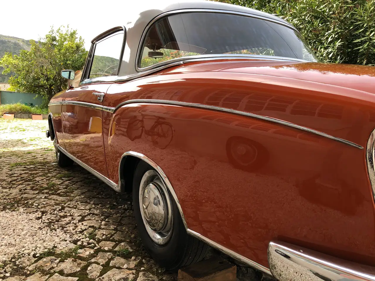 Mercedes-Benz 220 Ponton, foto 6