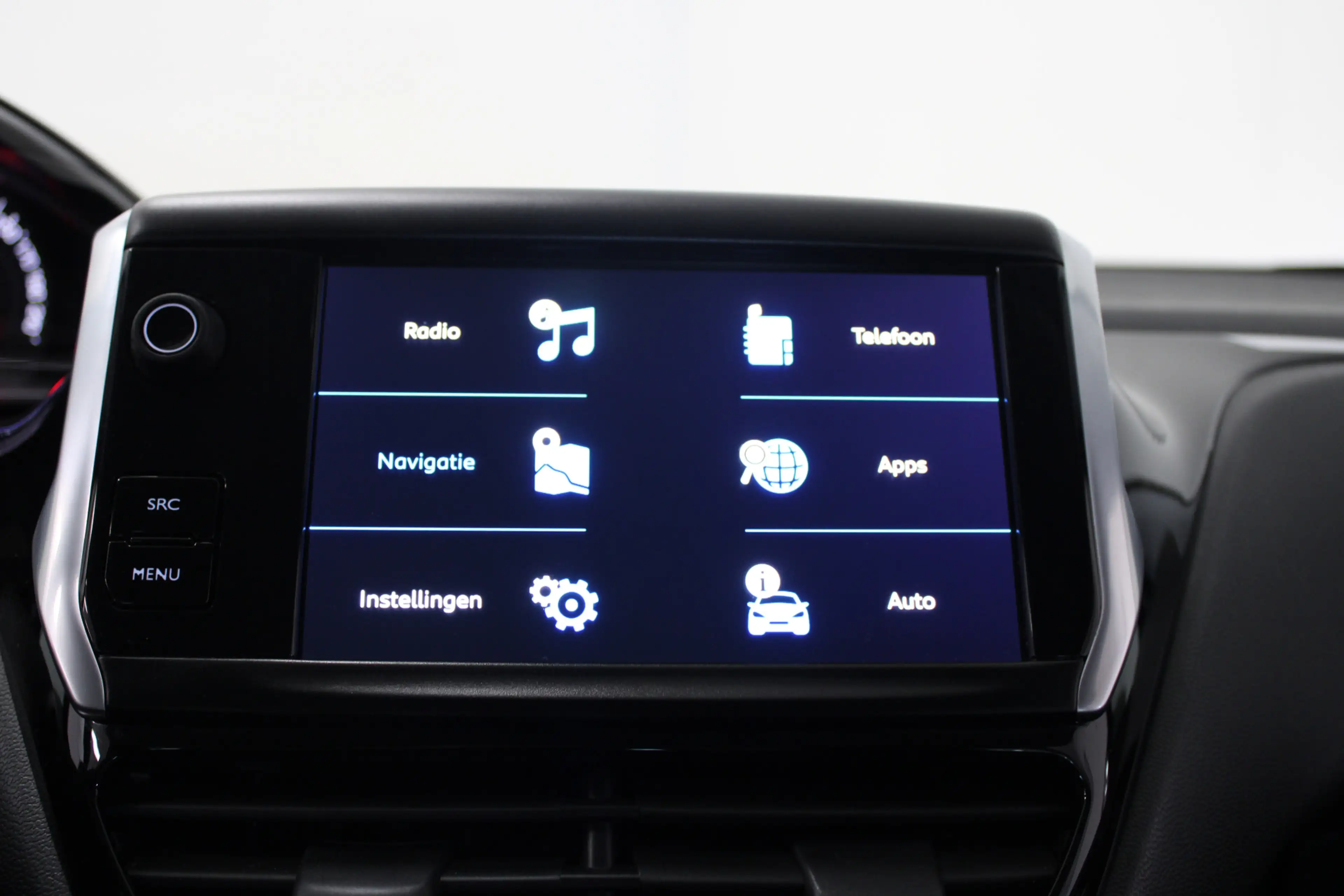 Peugeot 208 1.2 PureTech Blue Lion — photo 17