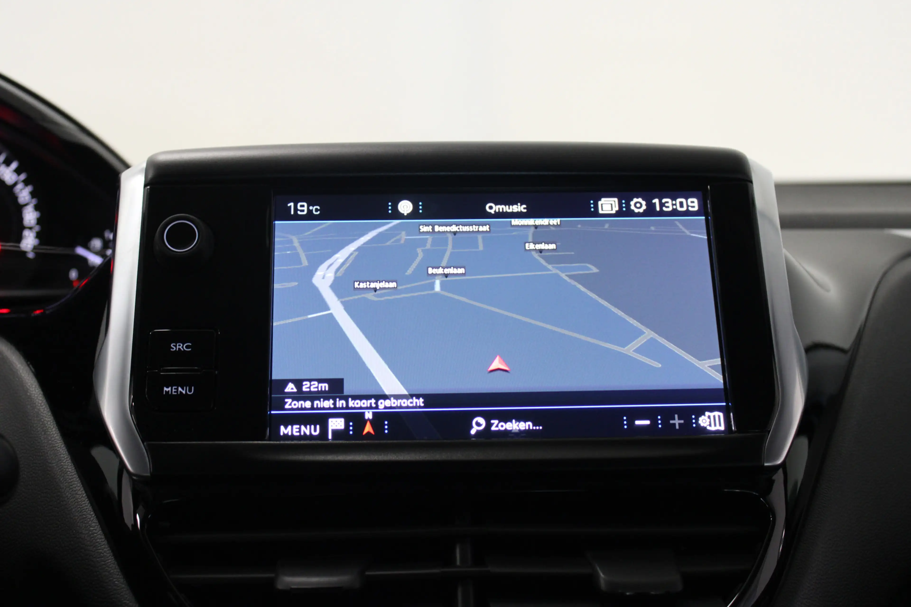 Peugeot 208 1.2 PureTech Blue Lion — photo 16