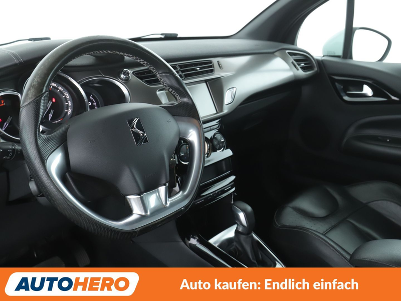 DS Automobiles DS 3 1.2 PureTech SoChic Aut.*PDC*SHZ*KLIMA* — photo 11