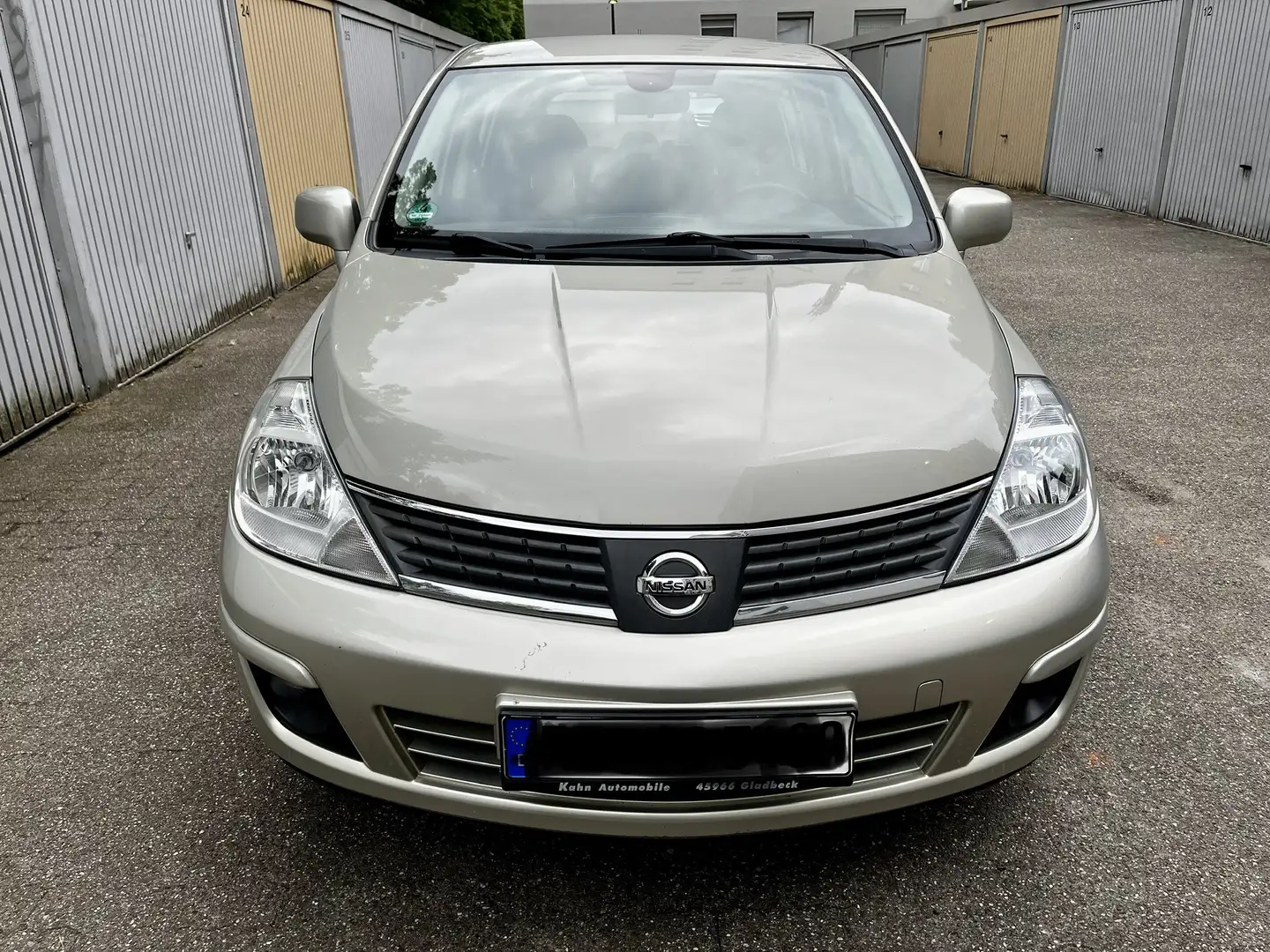 Nissan Tiida 1.8 tekna - 1