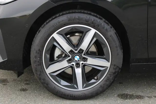 BMW 2 Series view 7
