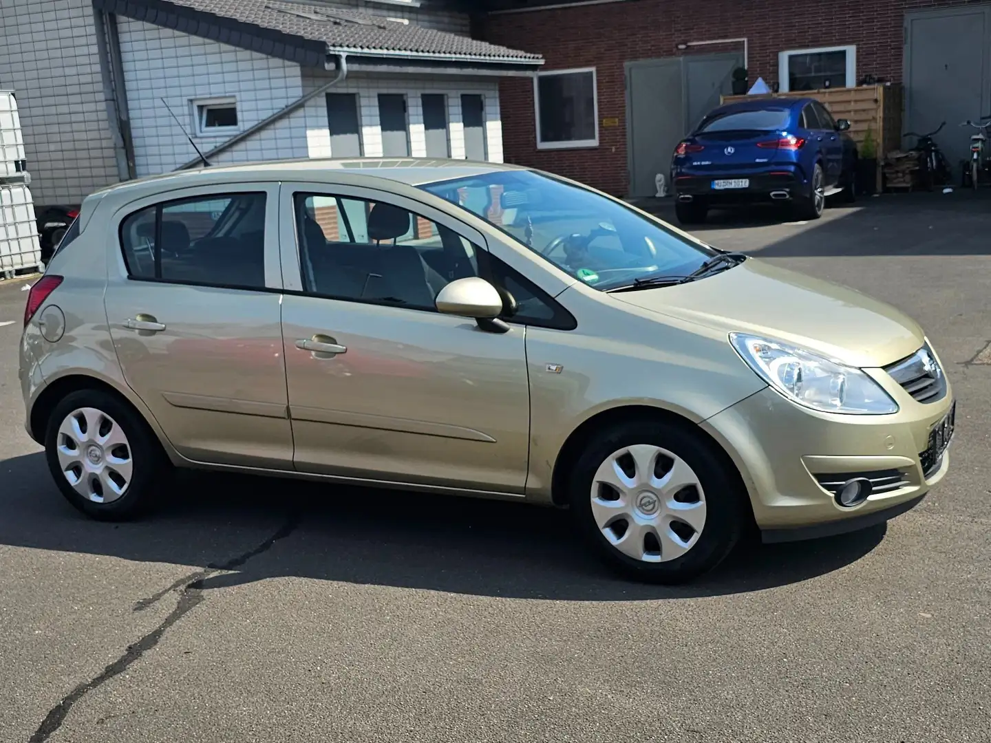 Opel Corsa D / AUTOMATIK  / 64tkm original Gold - 2
