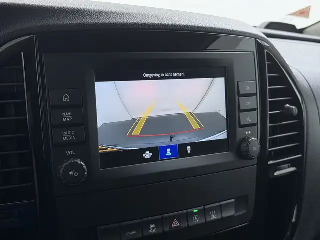 Mercedes-Benz Vito view 11