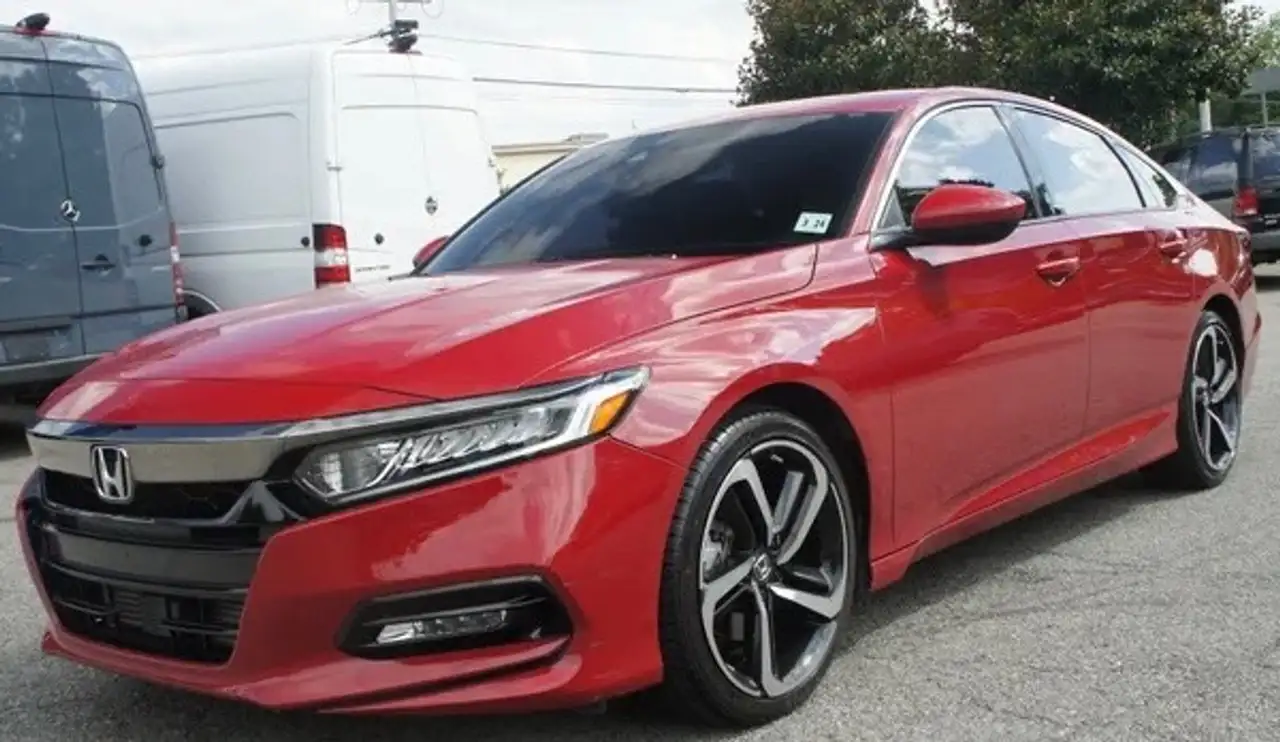 Honda Accord снимка Honda Accord