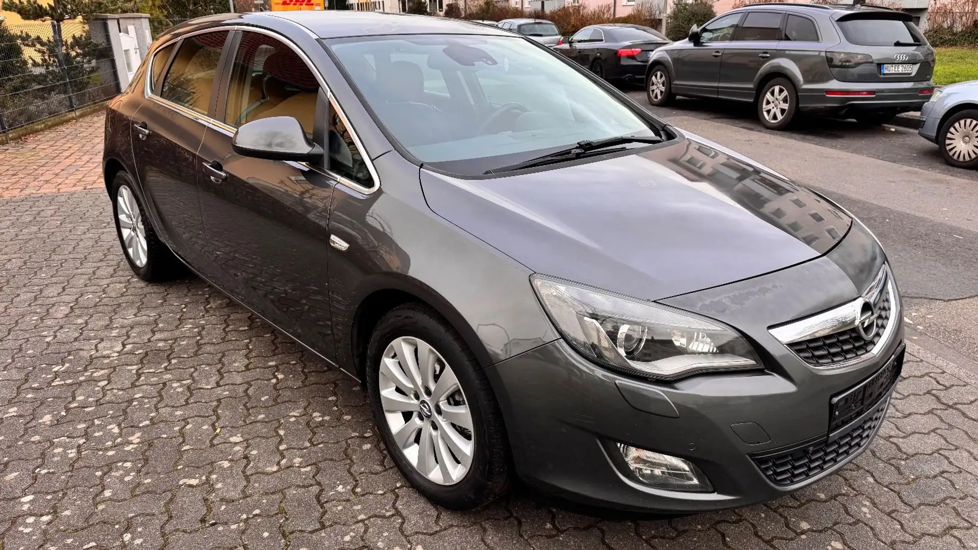 Opel Astra 2.0 CDTI Sport Start/Stop Grijs - 1