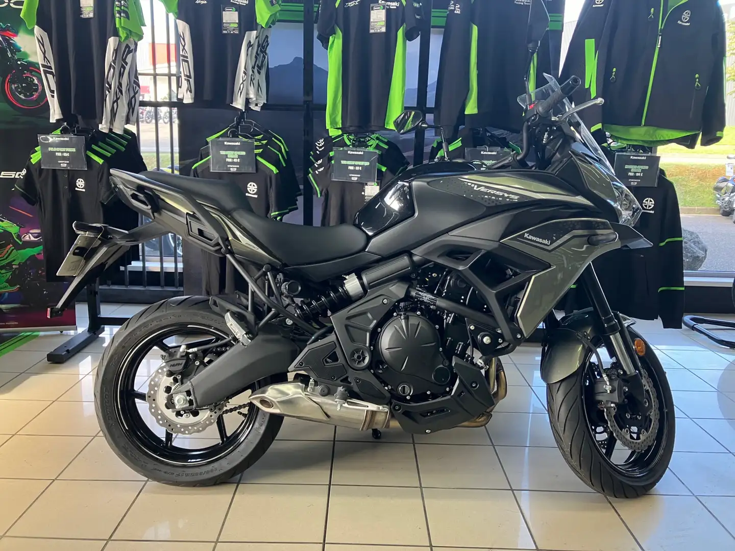 Kawasaki Versys 650 Beige - 1