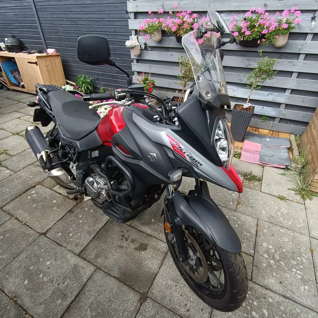 Suzuki V-Strom 650 Rood - 1