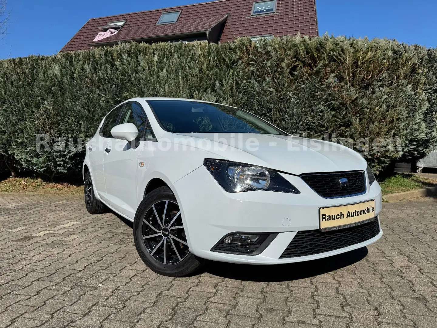 SEAT Ibiza 1,2 TSI  Klimaanlage,Alufelge,e.Fenster,ZV Weiß - 1