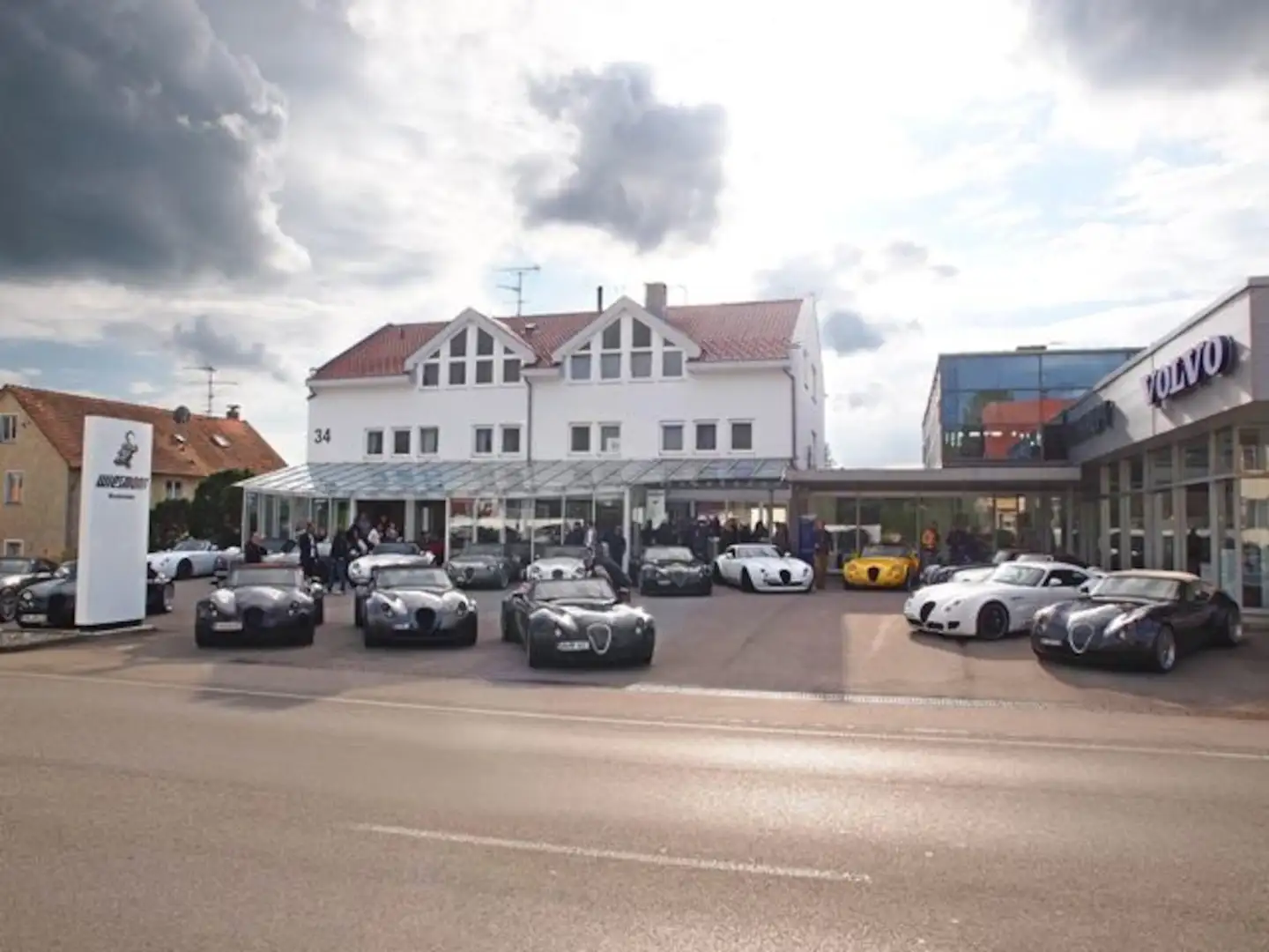 Wiesmann MF 4 Roadster*TwinTurbo*Autom.*Weiss/Schwarz* Weiß - 2
