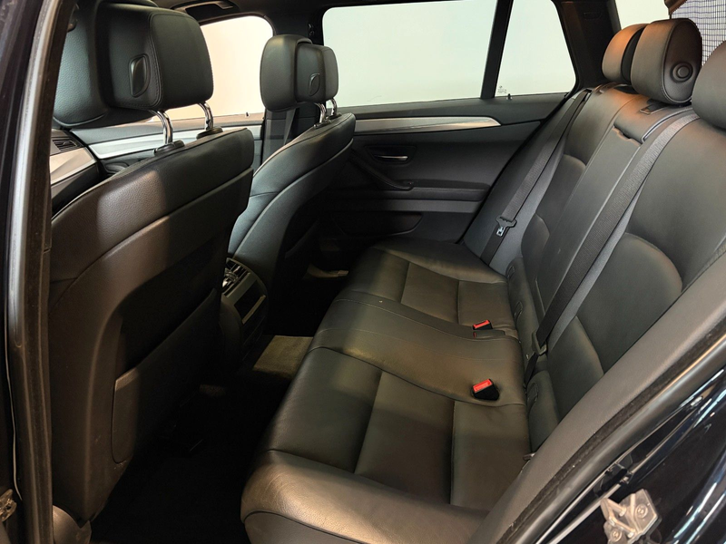 BMW 520 5 Touring 520 i 2.0 M Sportpaket — photo 8