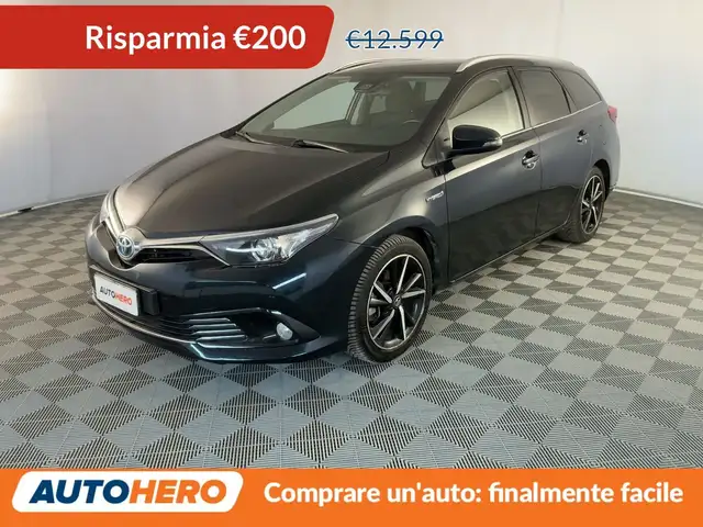 Toyota Auris 1.8 Hybrid Style FHEV
