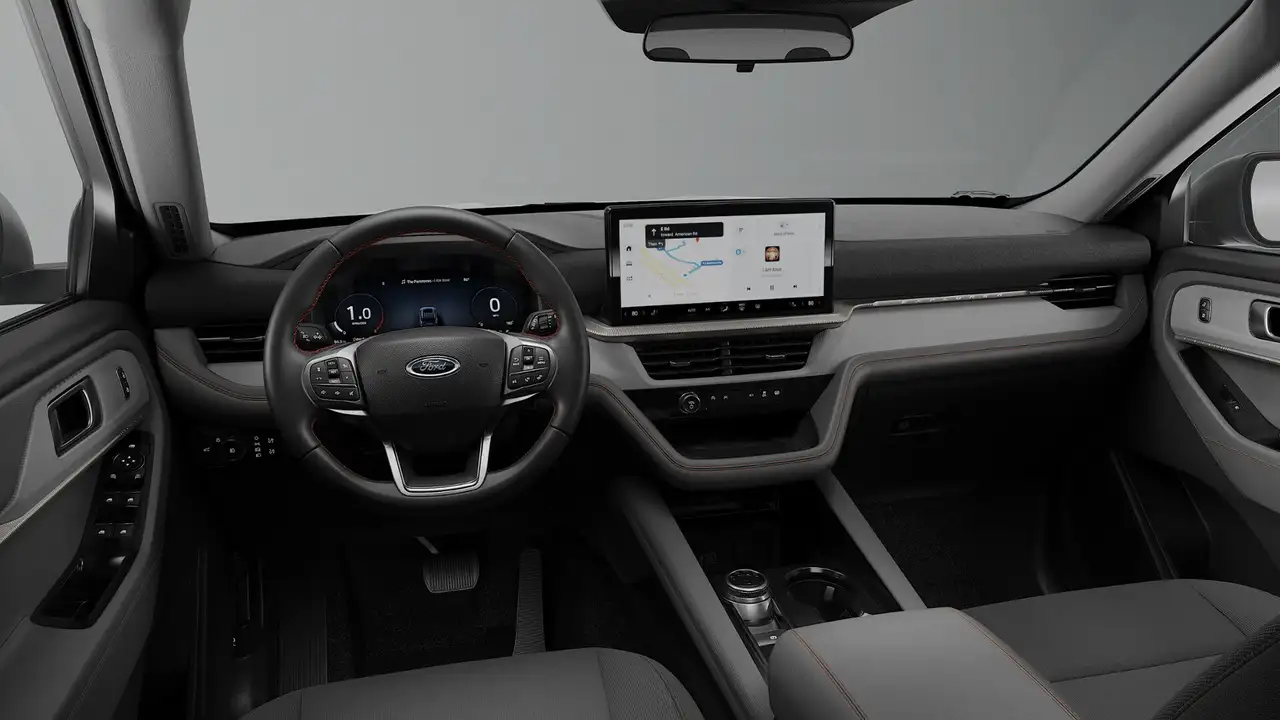 Ford Explorer снимка Ford Explorer
