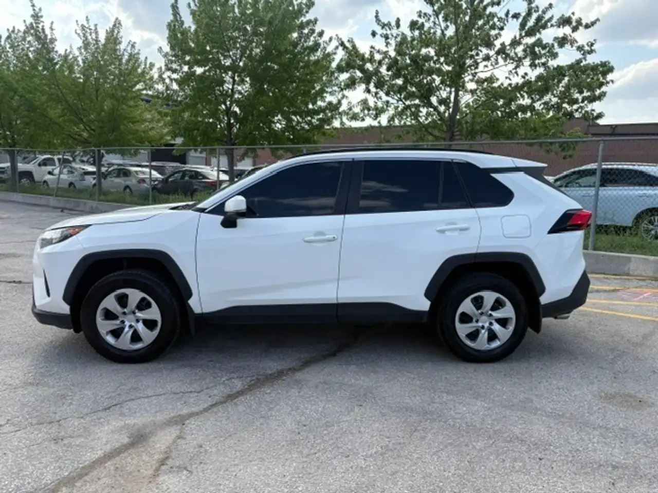 Toyota RAV 4 снимка Toyota RAV 4