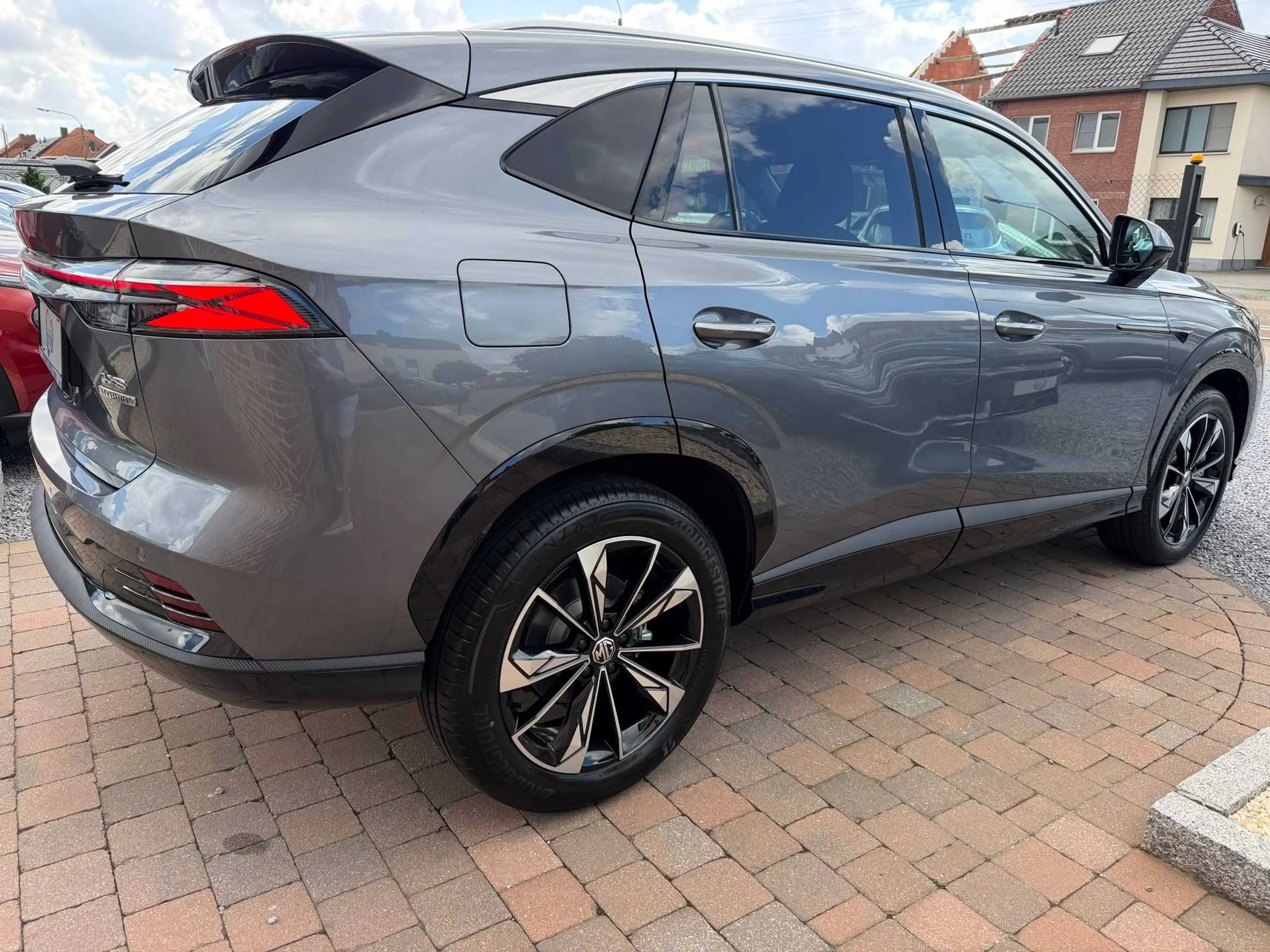 MG HS Hybrid+ 1.5 Luxury 224PK 7J/FABRIEKSWAARBORG NIEUW 0KM — photo 4