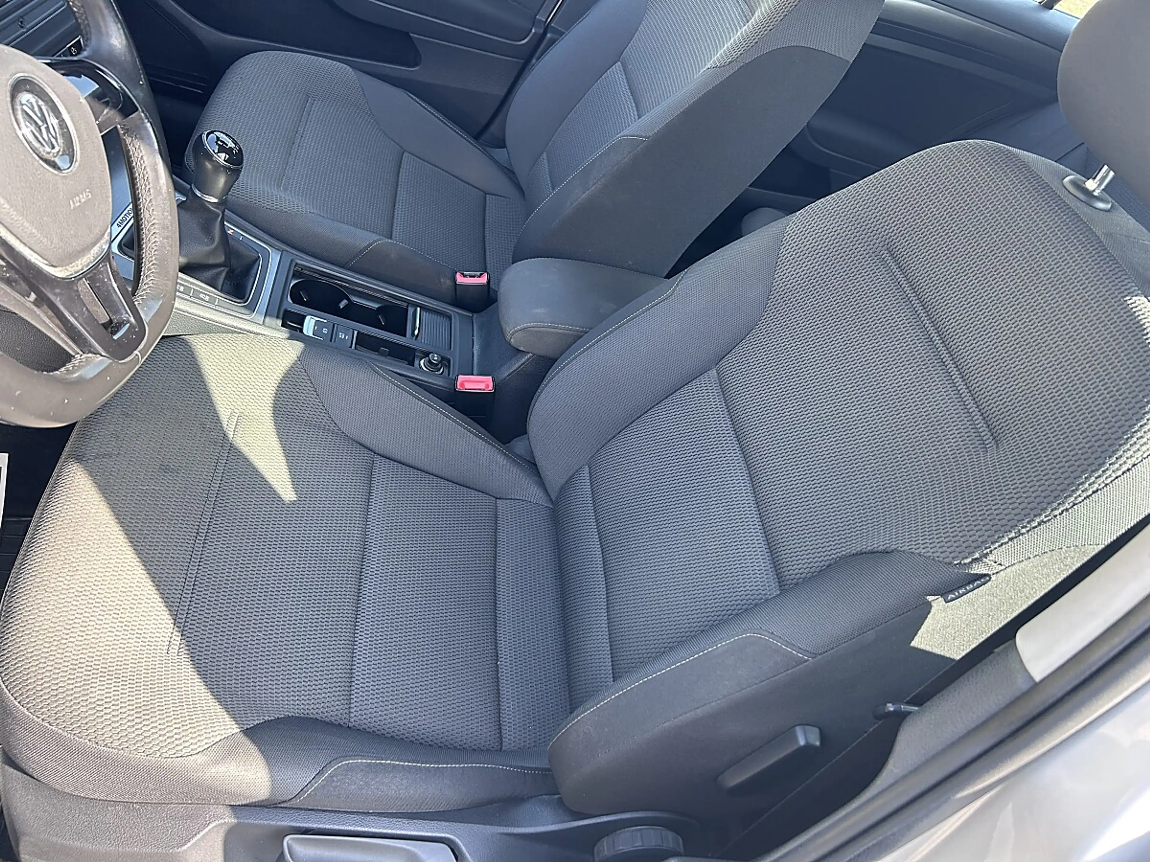 Volkswagen Golf Variant Comfort 1,6 TDI 4Motion — photo 12