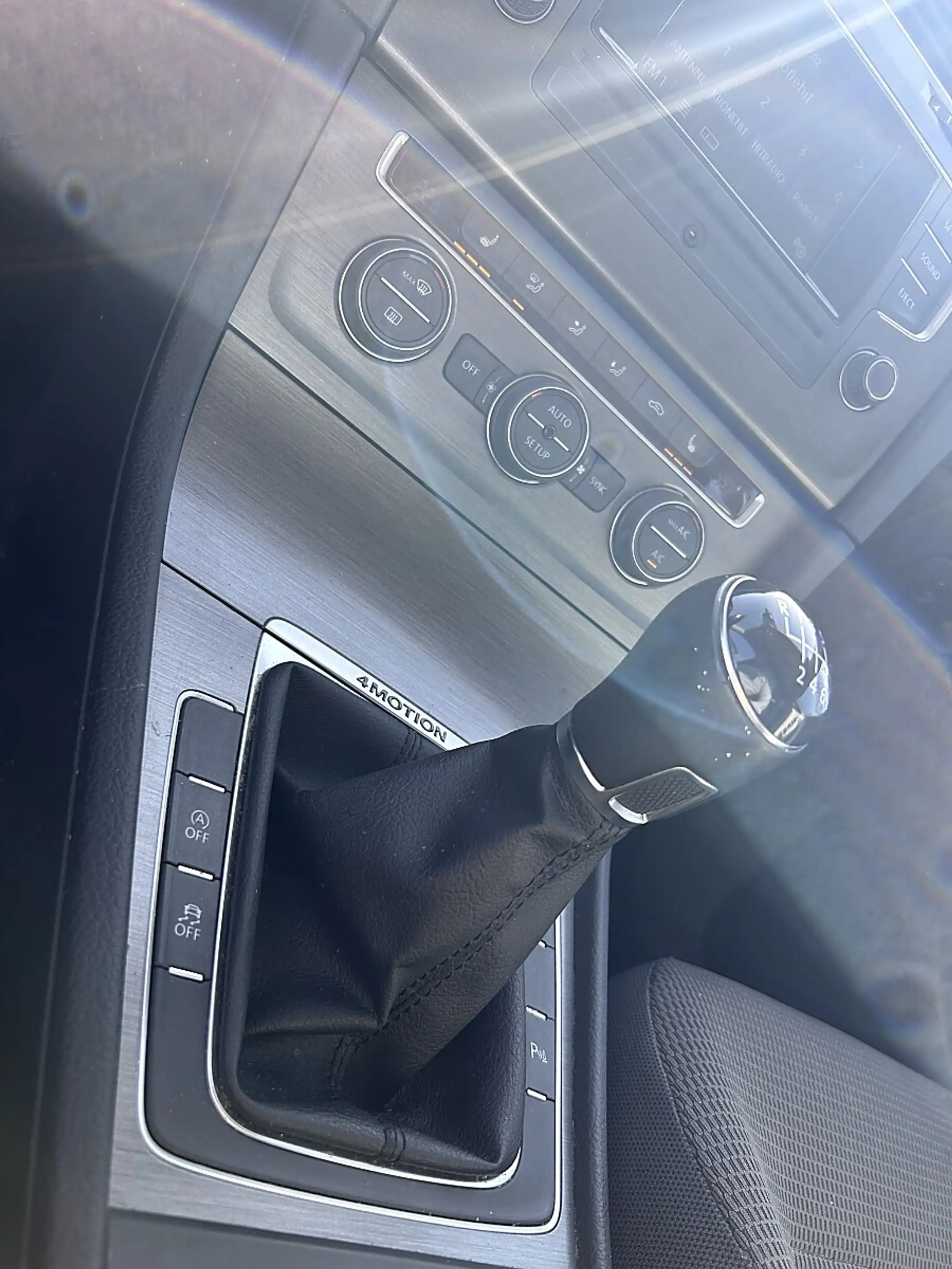 Volkswagen Golf Variant Comfort 1,6 TDI 4Motion — photo 15