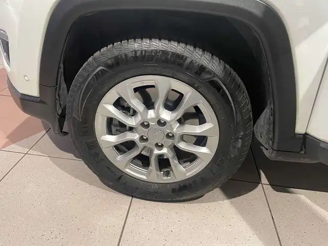 Jeep Compass view 14