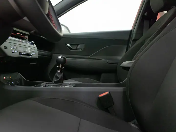 Hyundai Kona 2024, foto 13