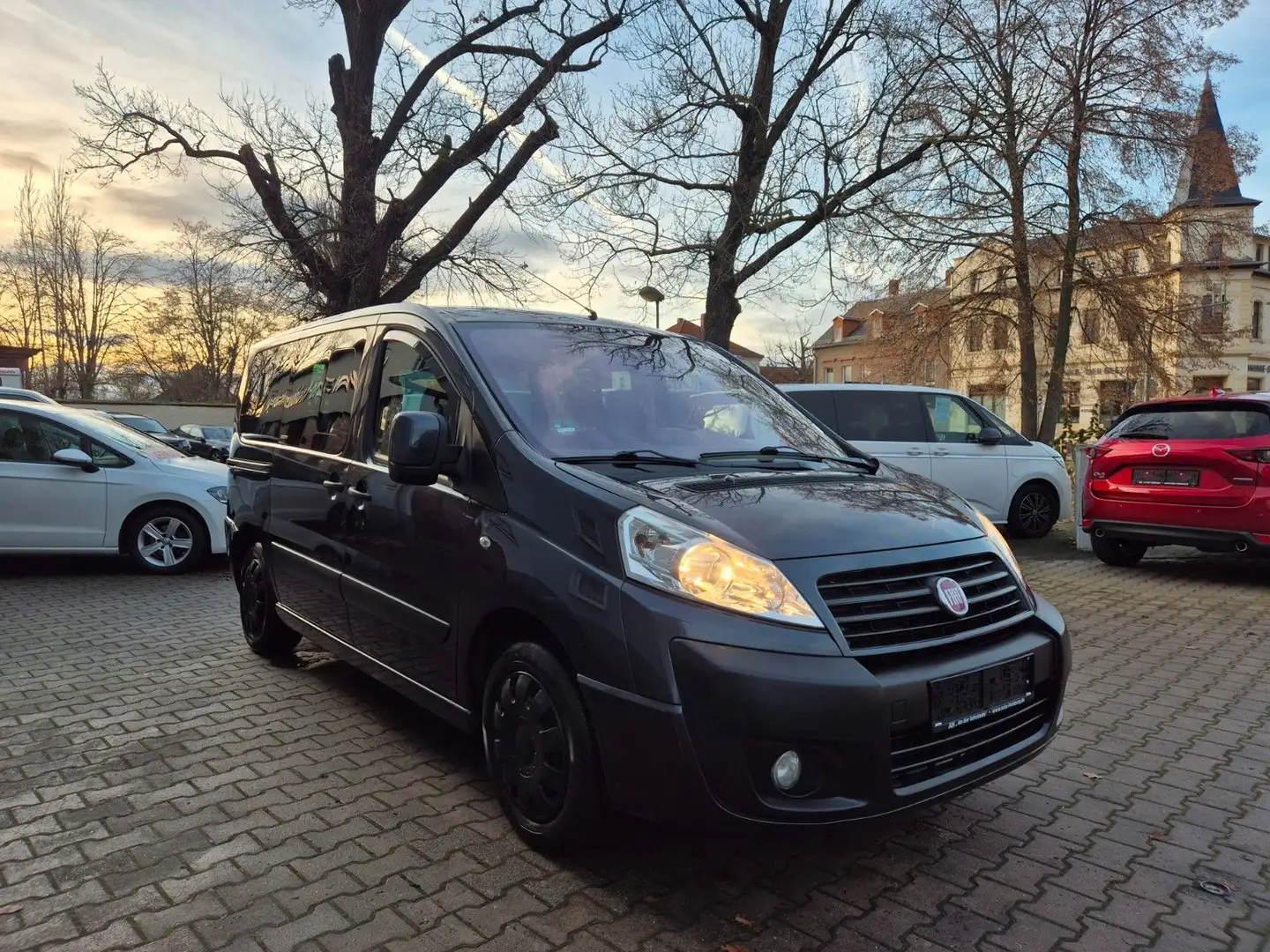 Fiat Scudo Panorama Executive L1H1 120 Multijet Gris - 1