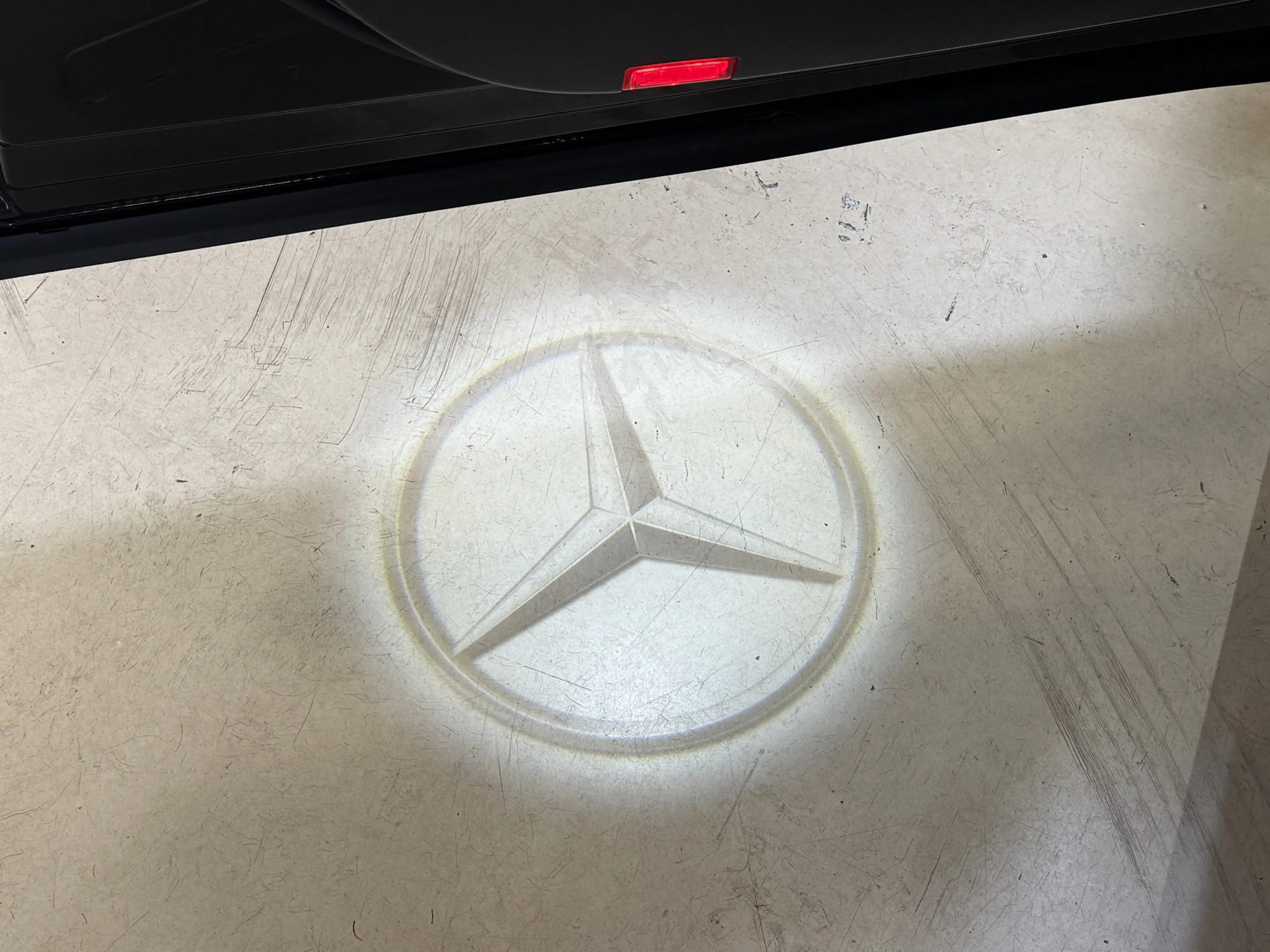 Mercedes-Benz EQA 250 Business Solution Luxury 67 kWh | Pano | 360 Camer — photo 34