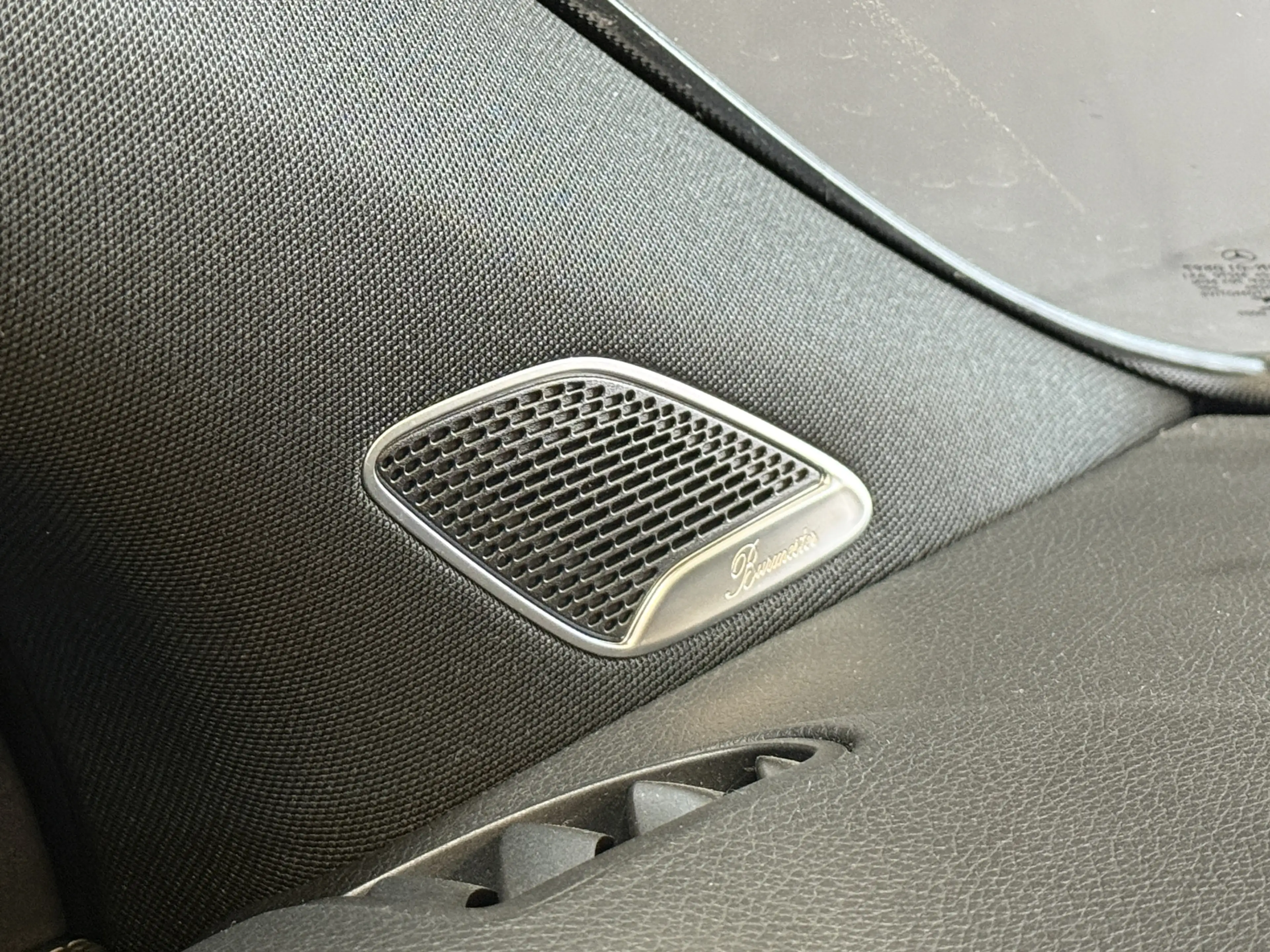 Mercedes-Benz EQA 250 Business Solution Luxury 67 kWh | Pano | 360 Camer — photo 33