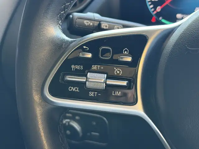 Mercedes-Benz Eqa view 22