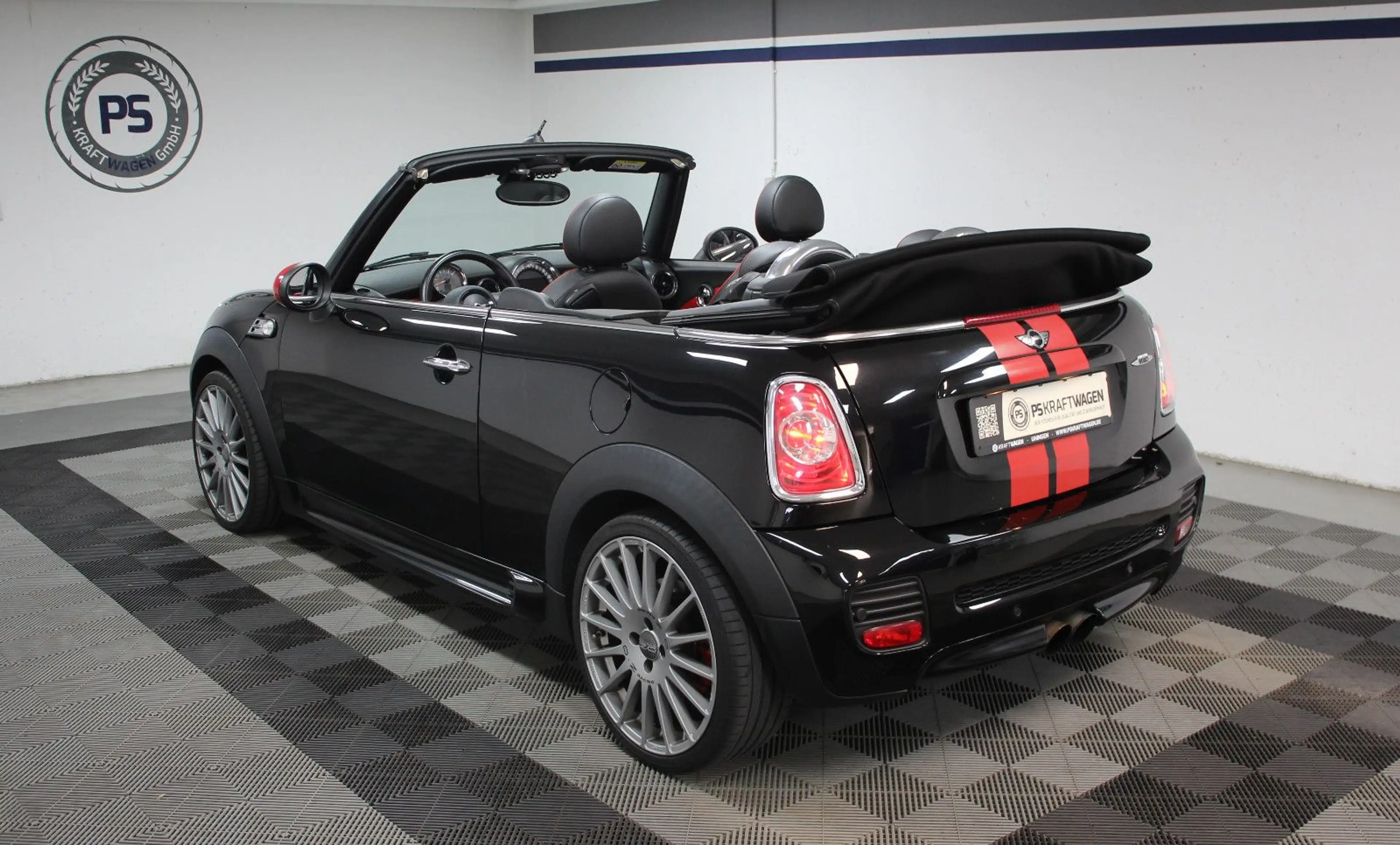 MINI John Cooper Works Cabrio *NAVI/H&K/BT/XENON/SHZ* — photo 6