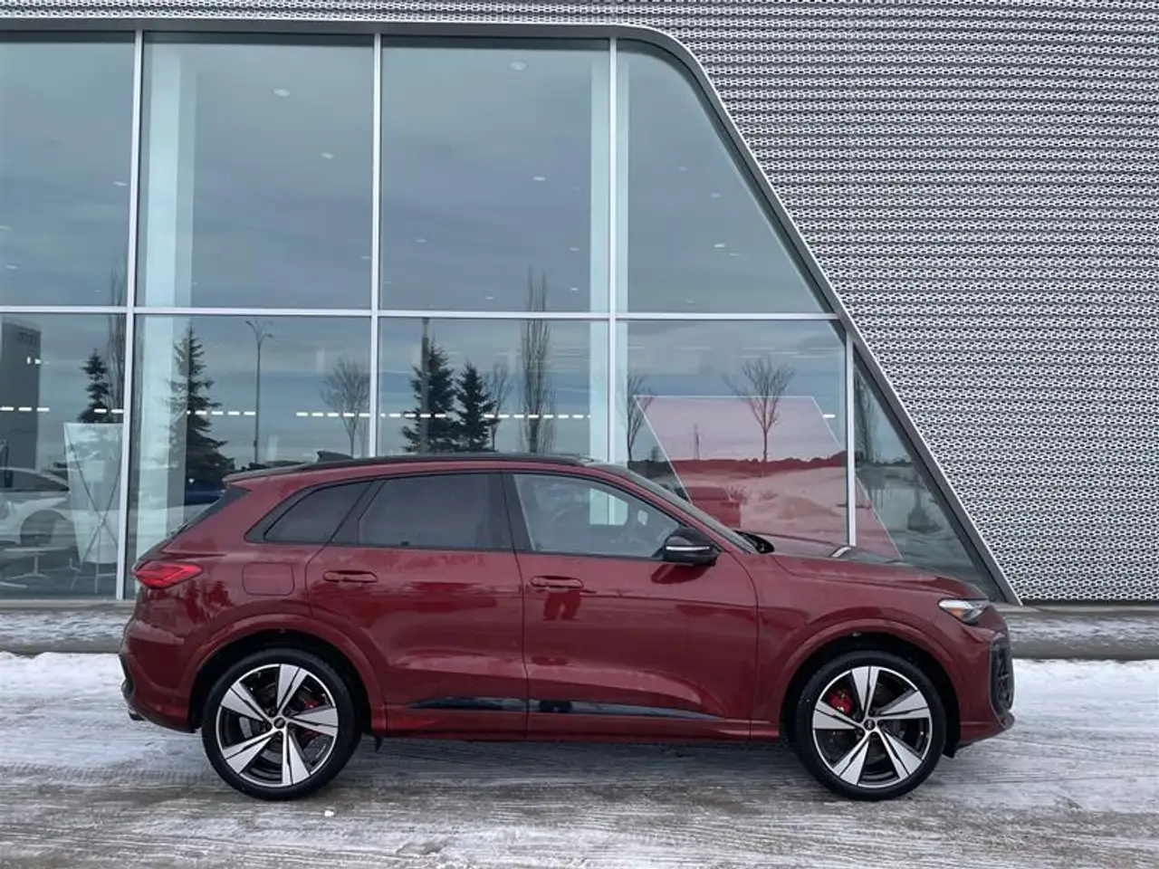 2025 Audi SQ5