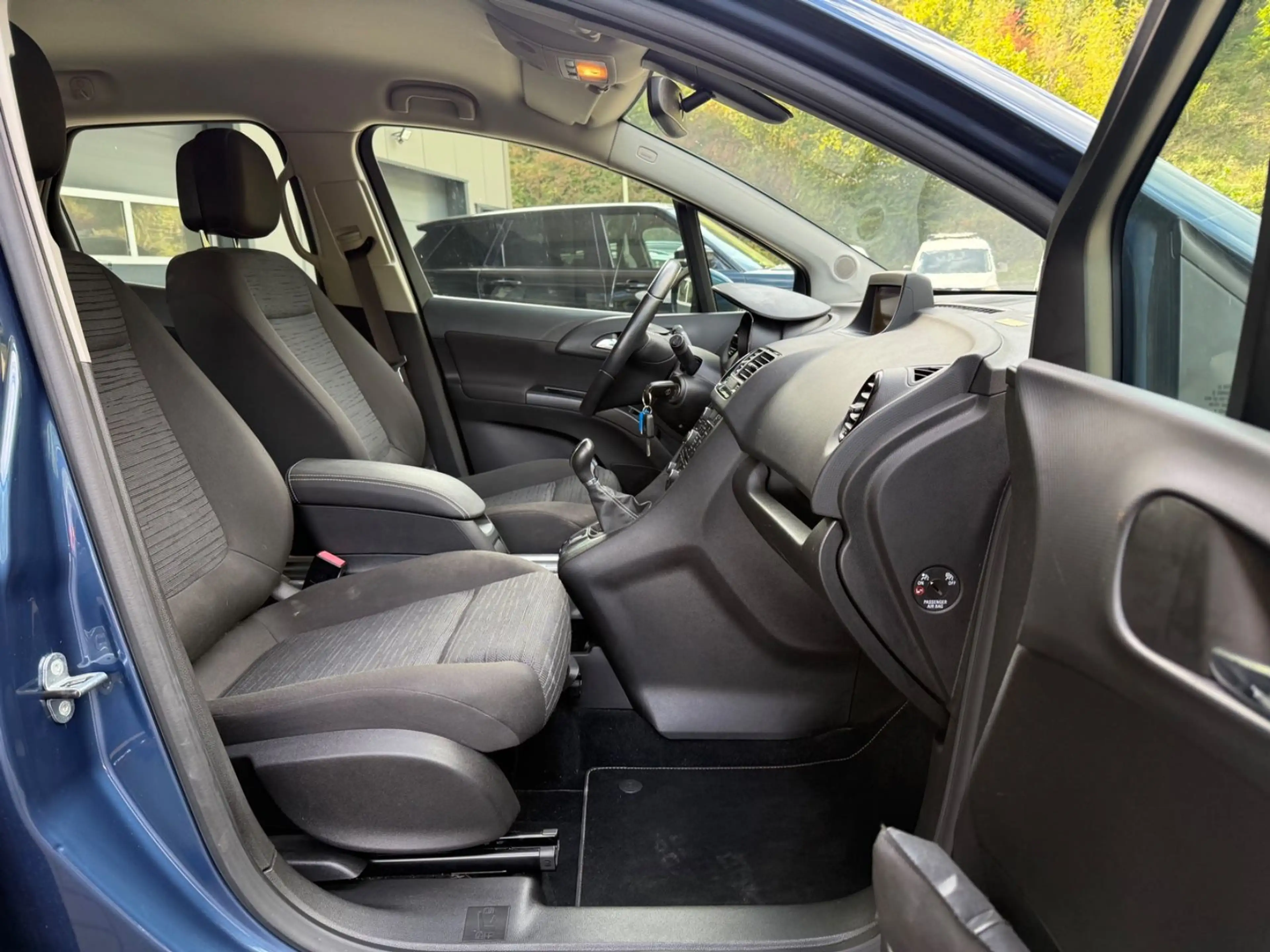 Opel Meriva B Style * Navi * Kamera * AHK * DAB * PDC — photo 13