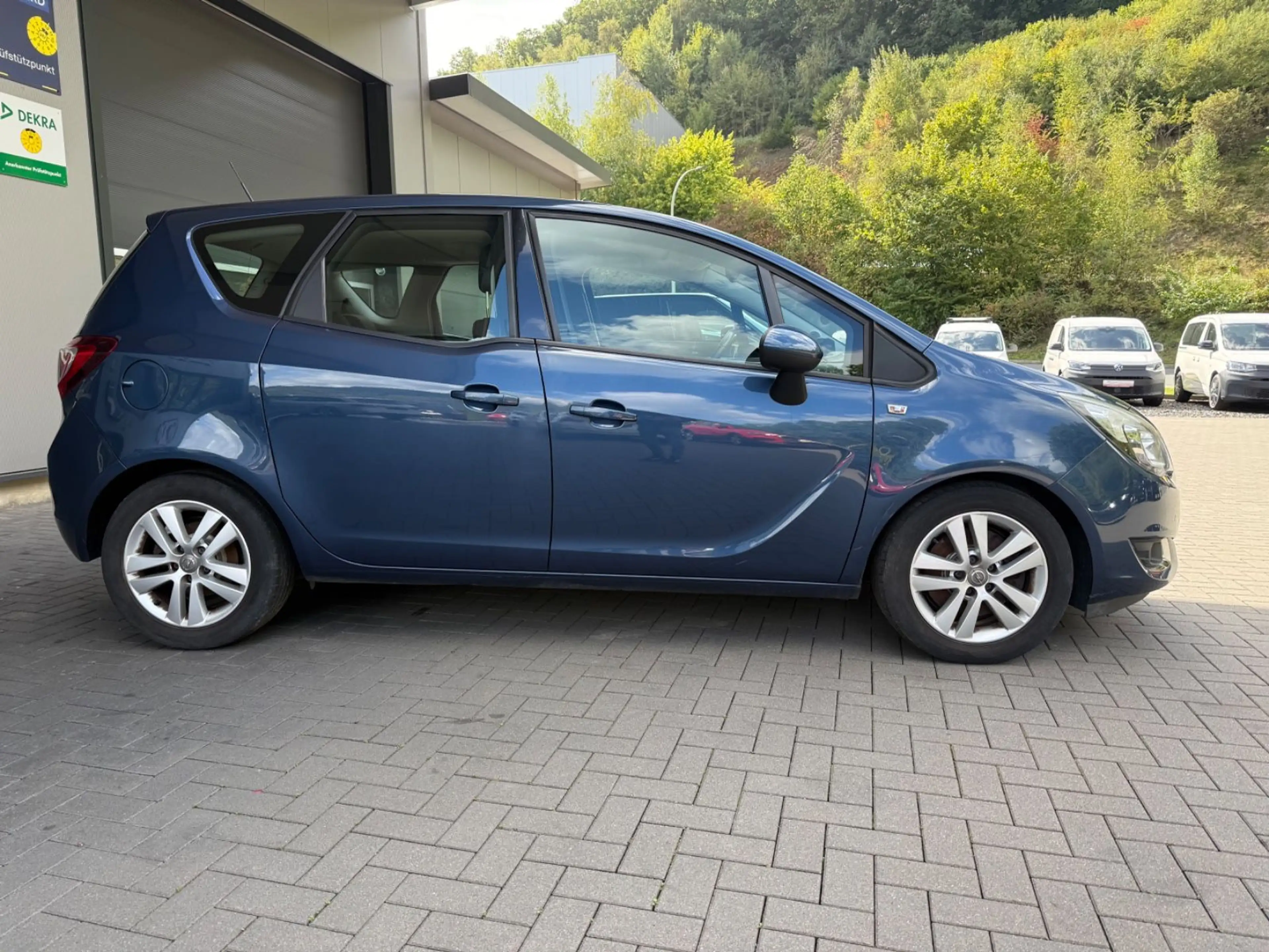 Opel Meriva B Style * Navi * Kamera * AHK * DAB * PDC — photo 5