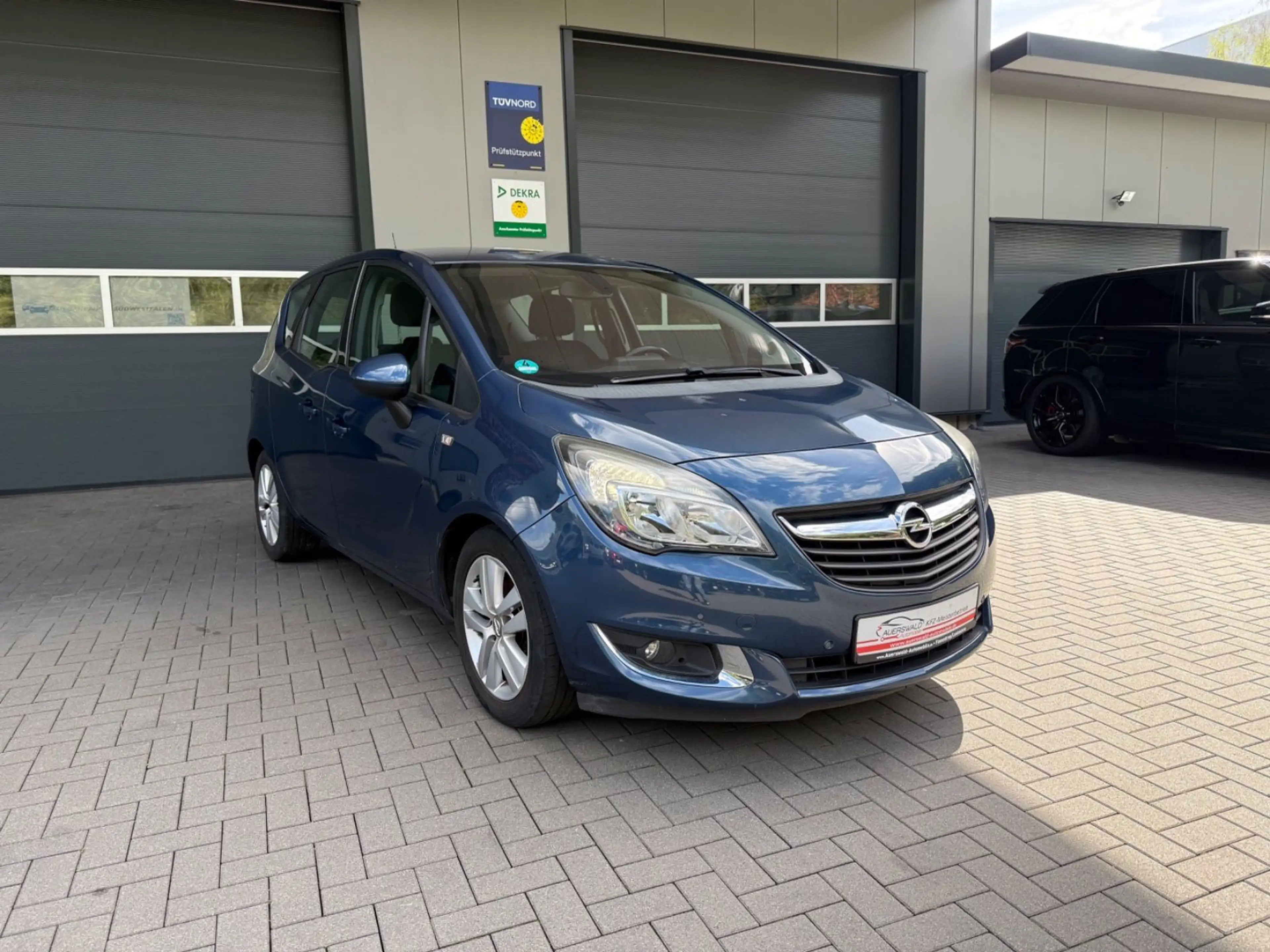 Opel Meriva B Style * Navi * Kamera * AHK * DAB * PDC — photo 3