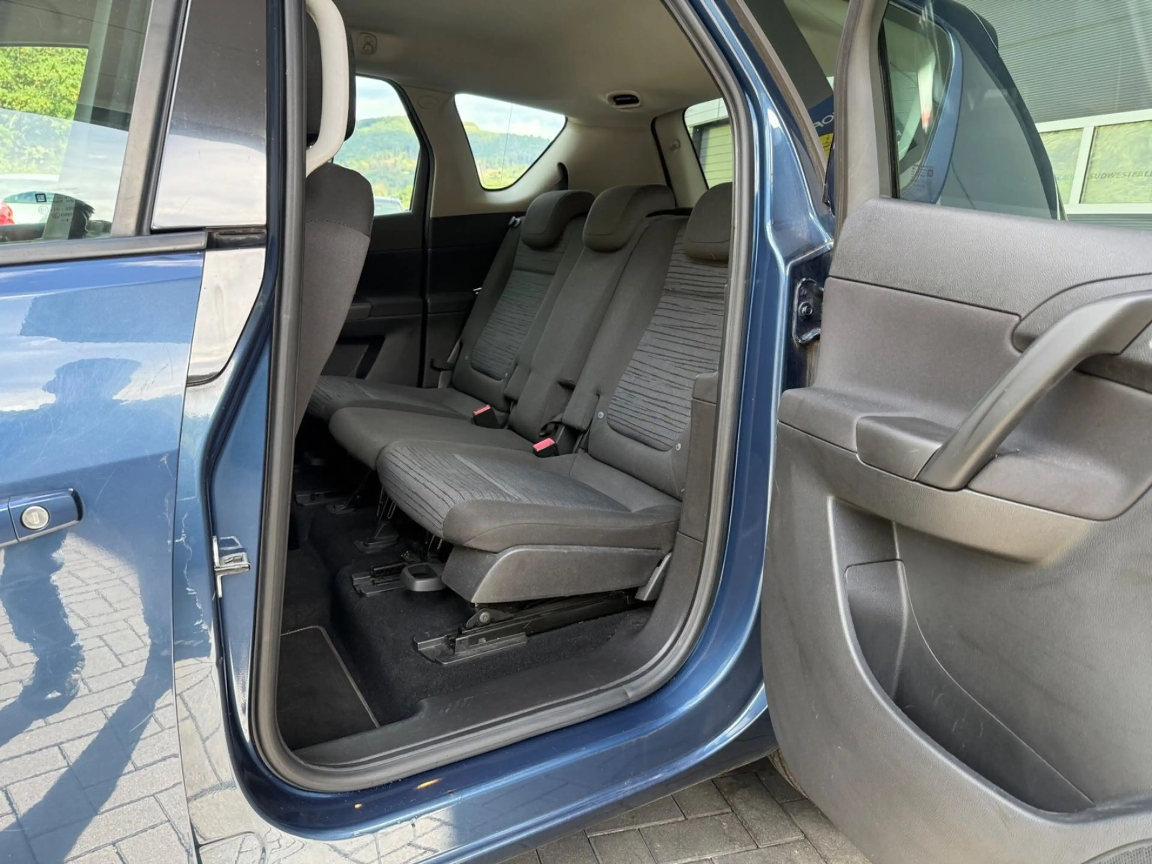Opel Meriva B Style * Navi * Kamera * AHK * DAB * PDC — photo 11