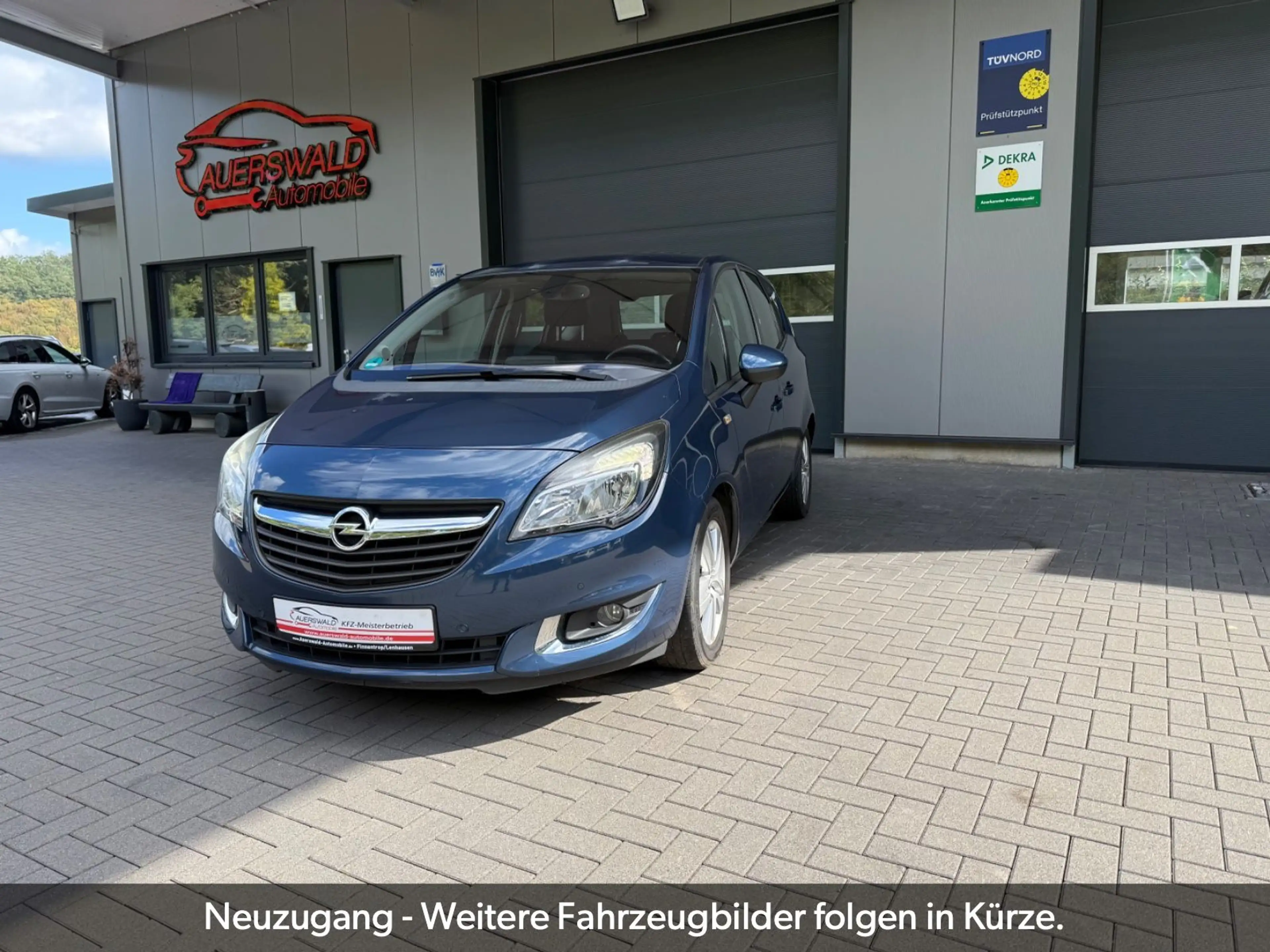 Opel Meriva B Style * Navi * Kamera * AHK * DAB * PDC