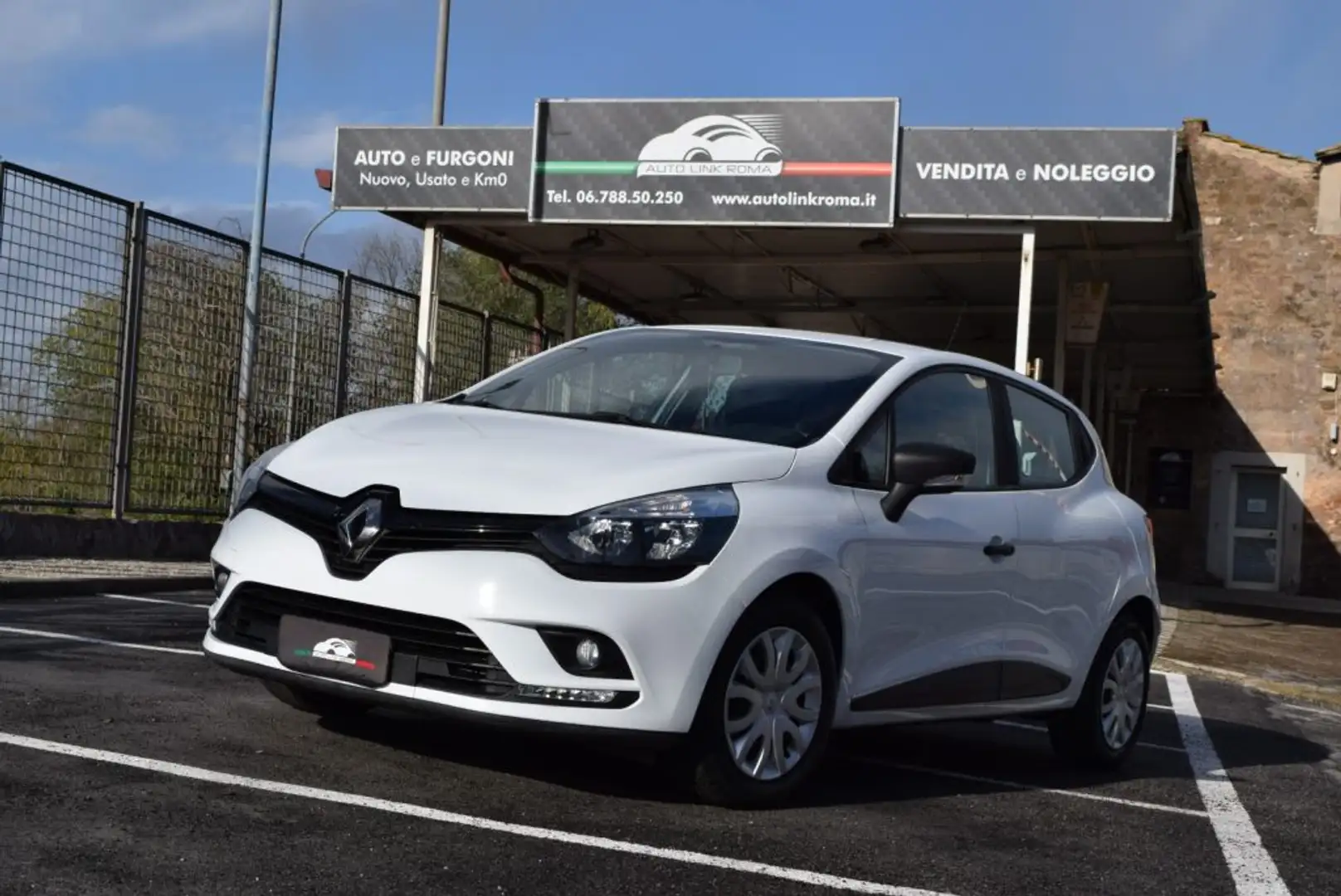Renault Clio TCe 12V 5 porte Van 2 Posti Autocarro 75 CV Blanc - 2
