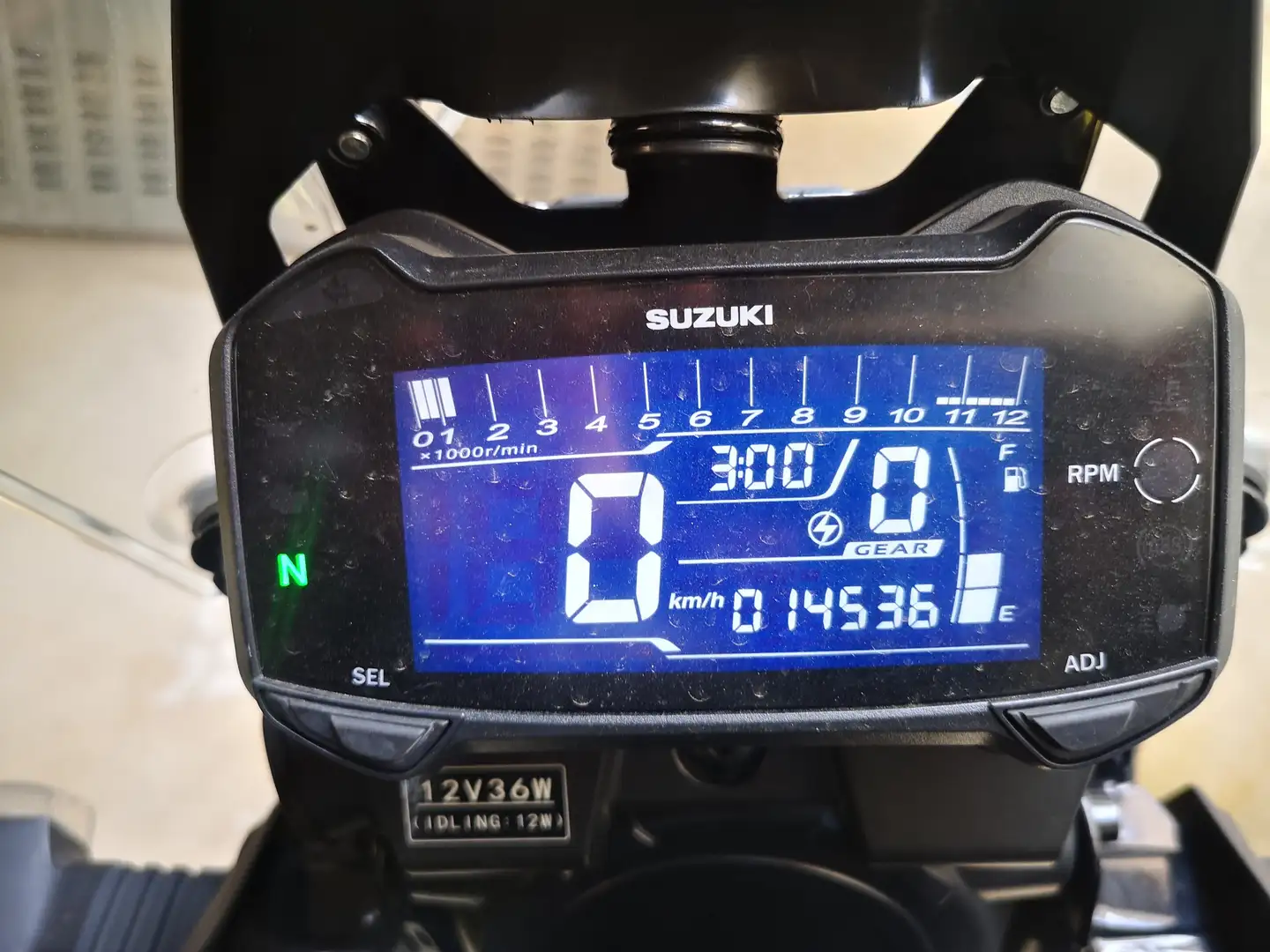 Suzuki V-Strom 250 ABS Zwart - 2