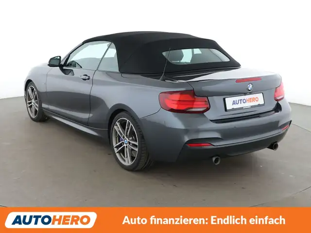 BMW M2 view 4