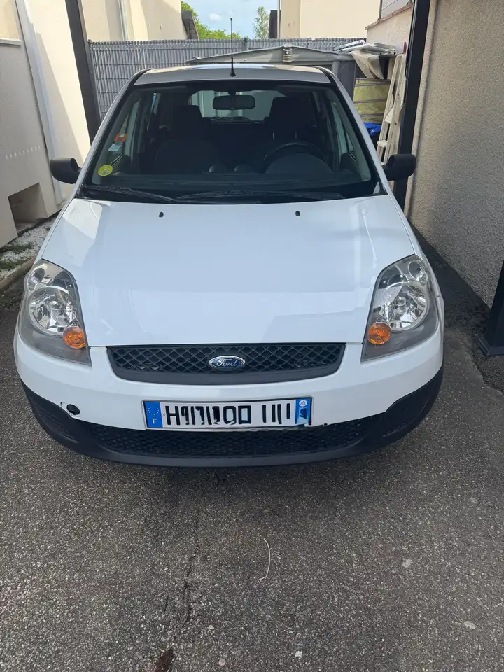 Ford Fiesta 1.3i Senso