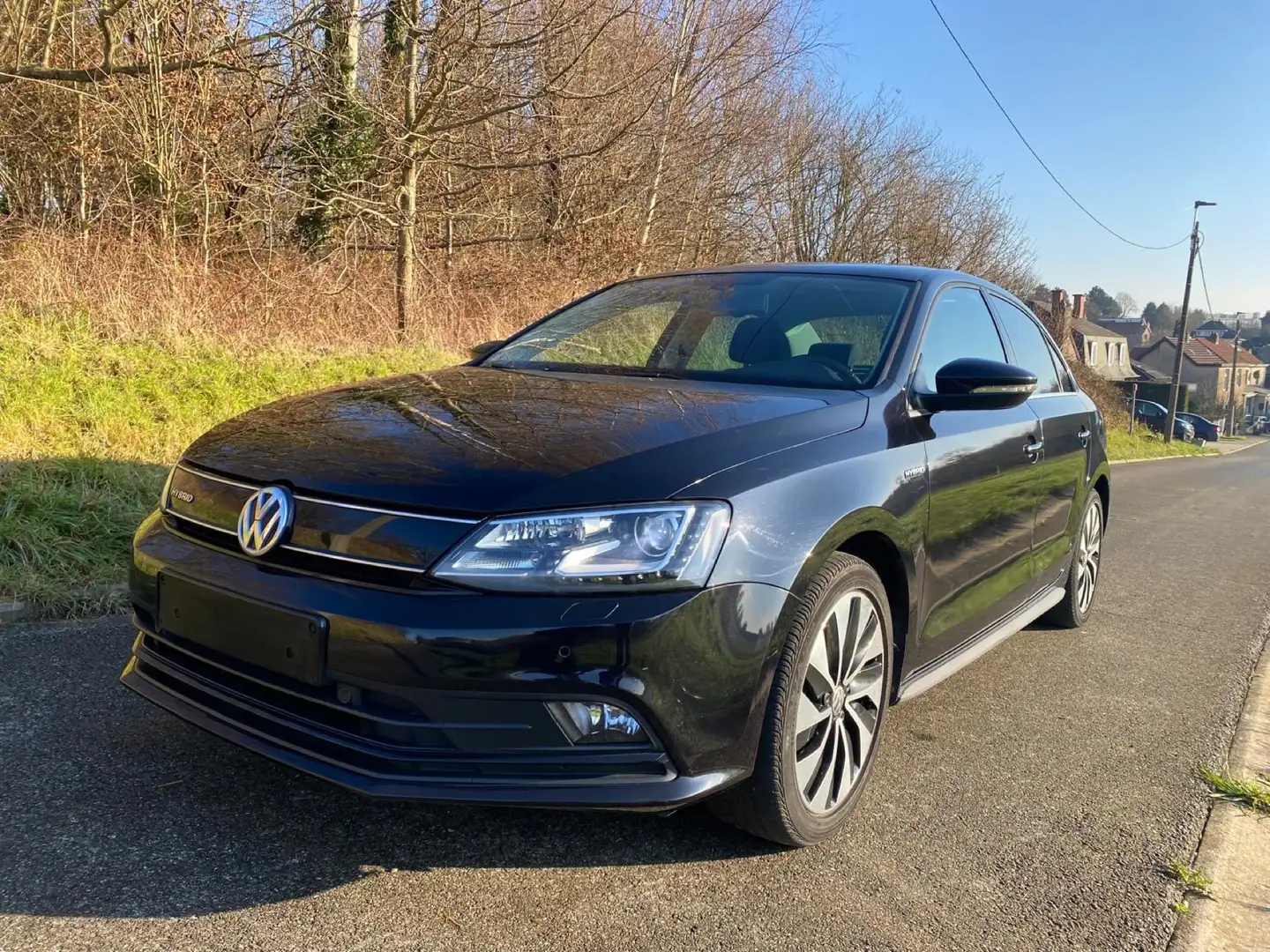 Volkswagen Jetta 1.4 TSI Comfortline DSG Černá - 2